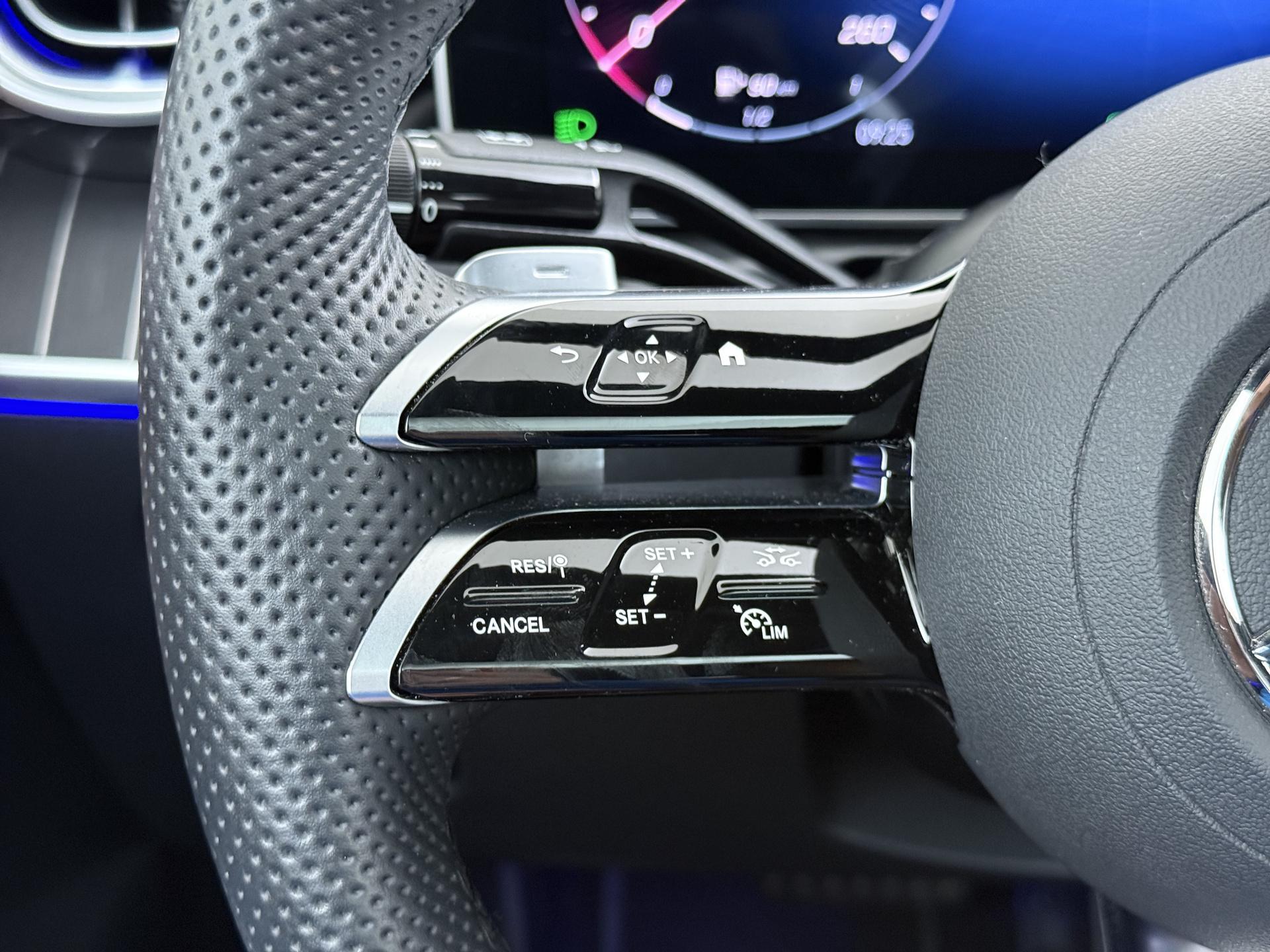 Mercedes-Benz CLE 300 e AMG Line Premium 30