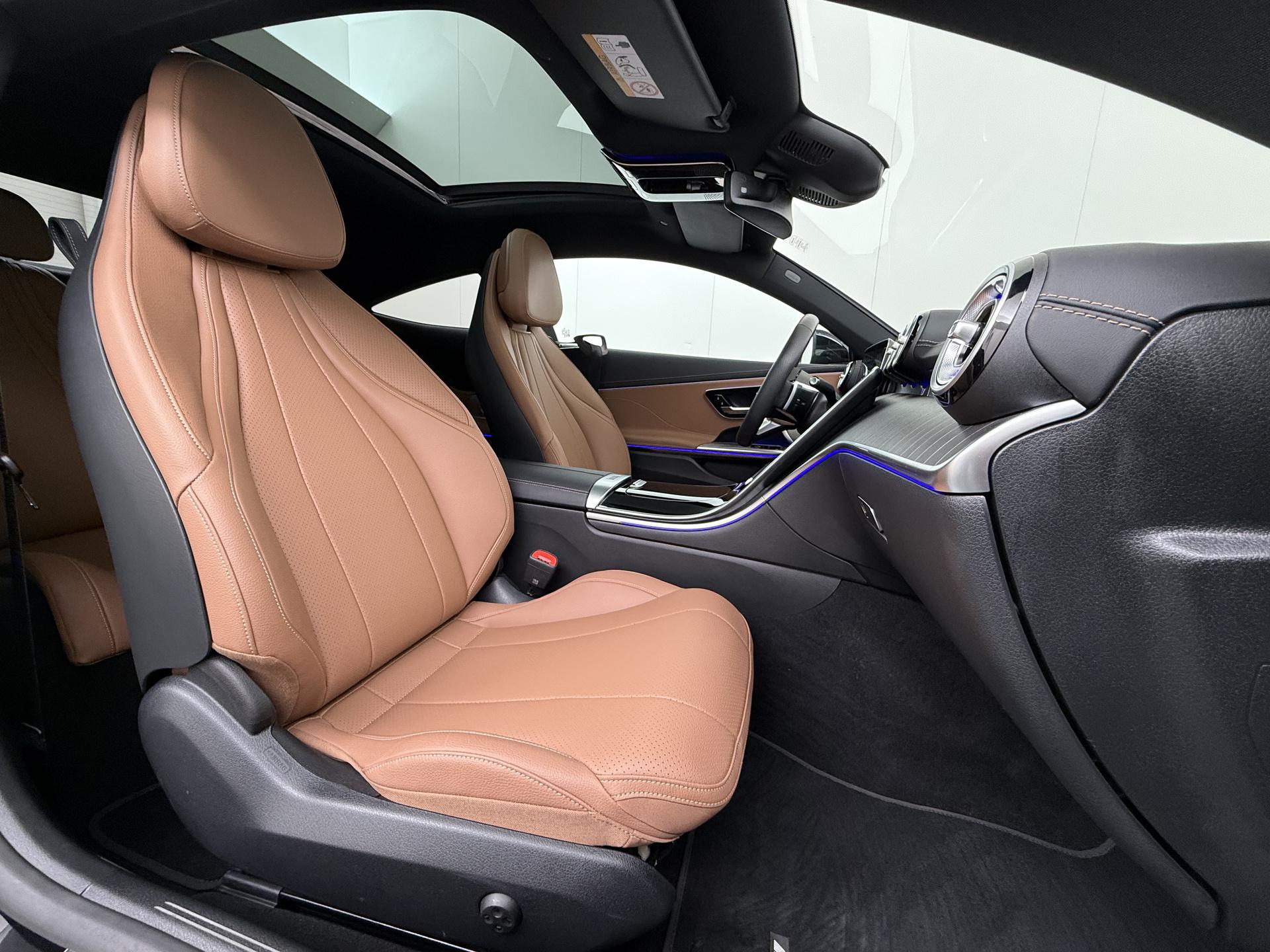 Mercedes-Benz CLE 300 e AMG Line Premium 44