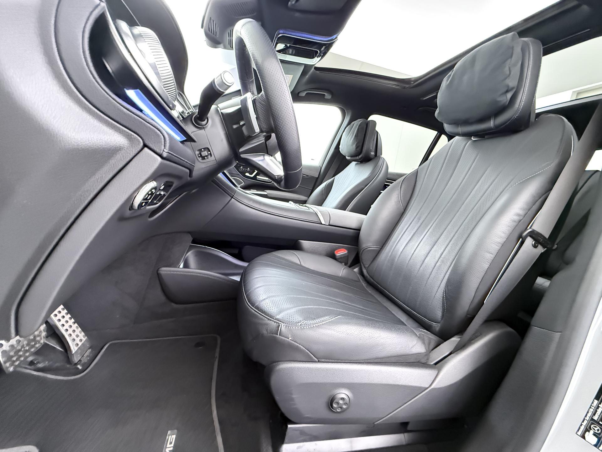 Mercedes-Benz EQS SUV 450 4MATIC AMG Line Plus 108 KWH Accu 3