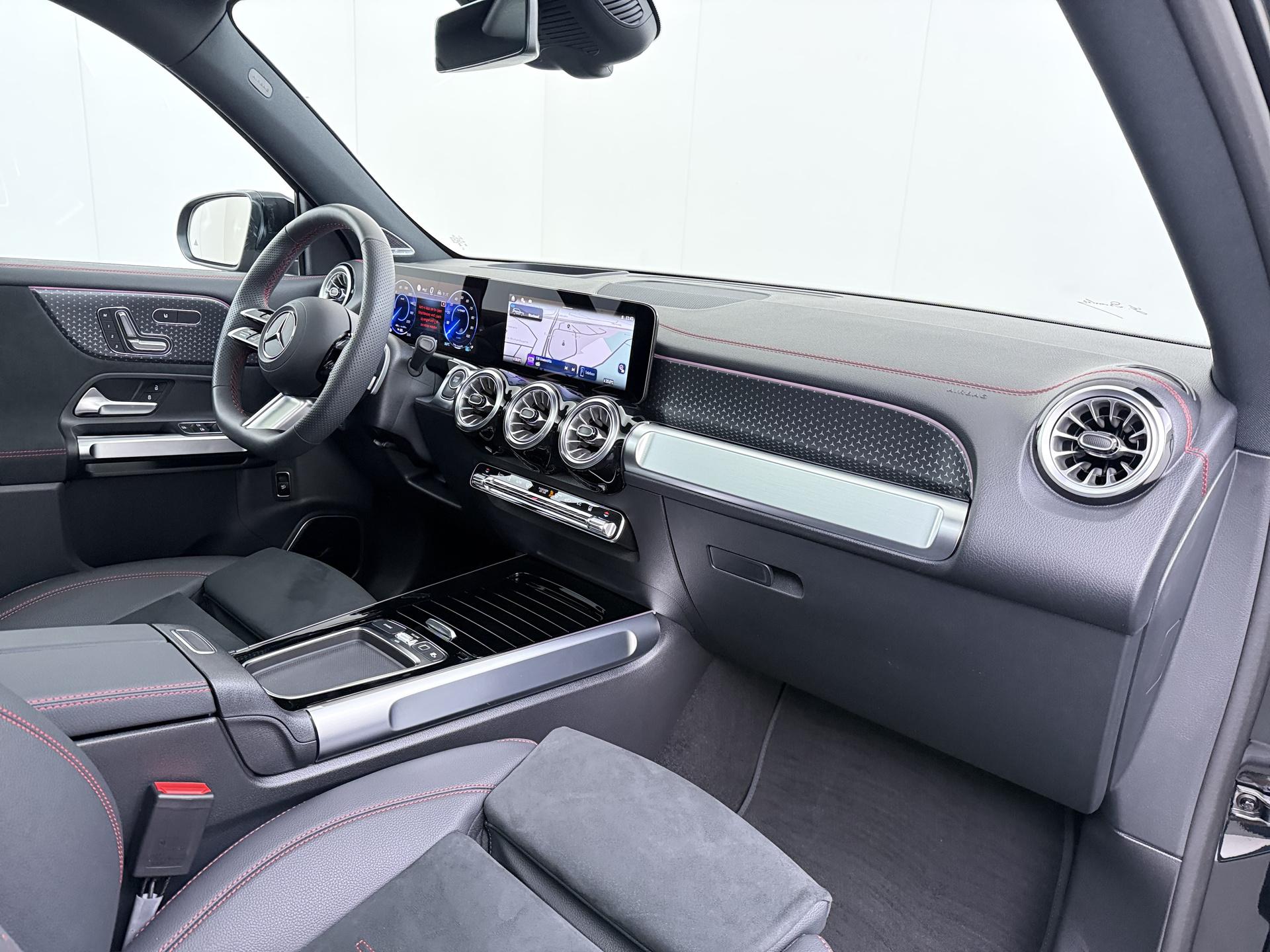Mercedes-Benz EQB 250+ AMG Line 7-persoons 71 kWh Accu 22