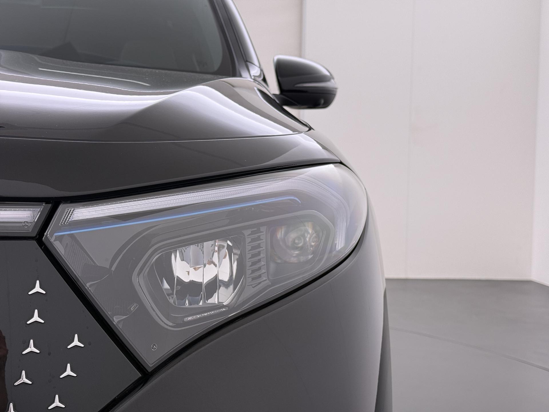 Mercedes-Benz EQB 250+ AMG Line 7-persoons 71 kWh Accu 24