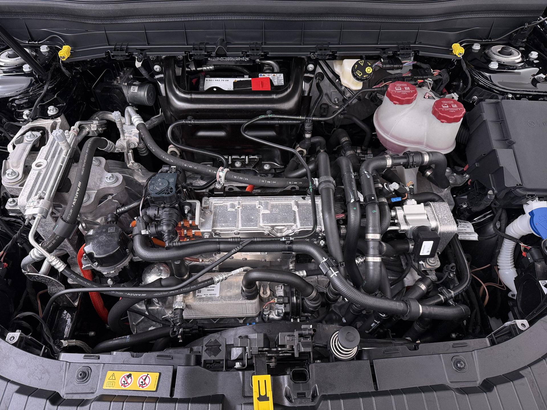 Mercedes-Benz EQB 250+ AMG Line 7-persoons 71 kWh Accu 25