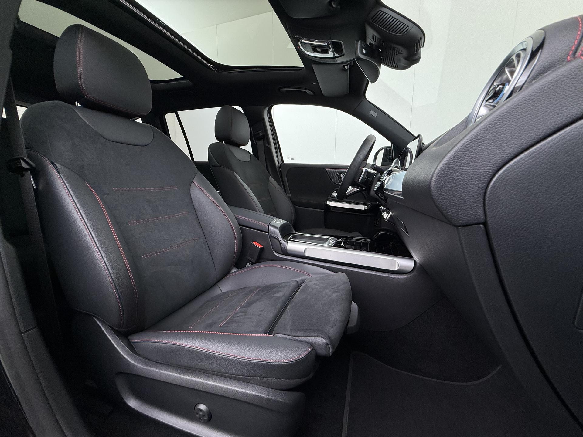 Mercedes-Benz EQB 250+ AMG Line 7-persoons 71 kWh Accu 52