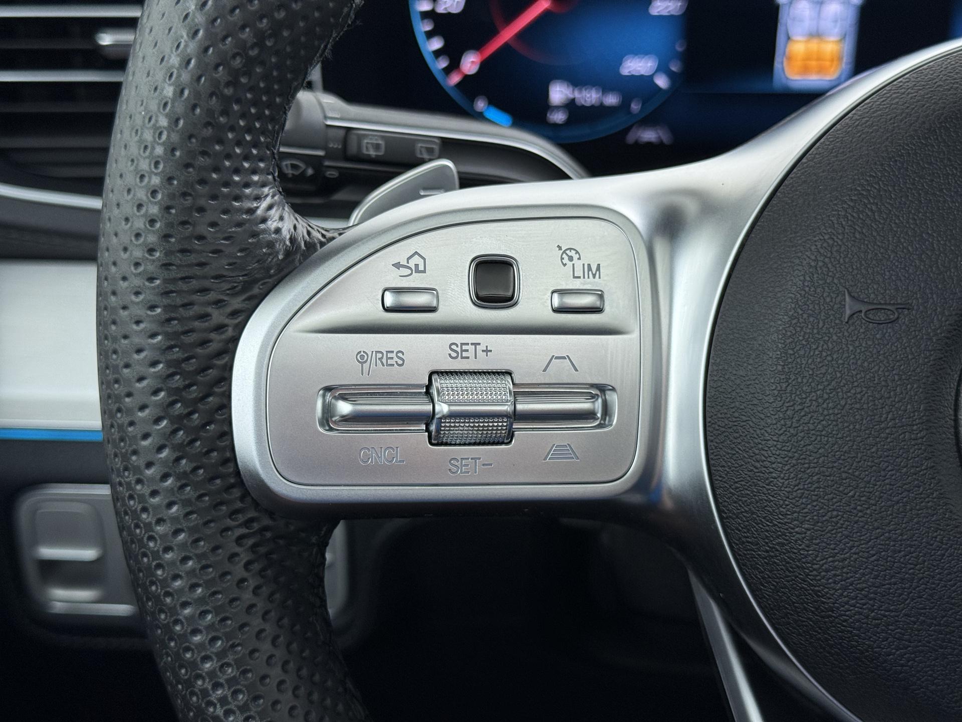 Mercedes-Benz GLE-klasse 400 d 4MATIC AMG-Line 5-persoons 35
