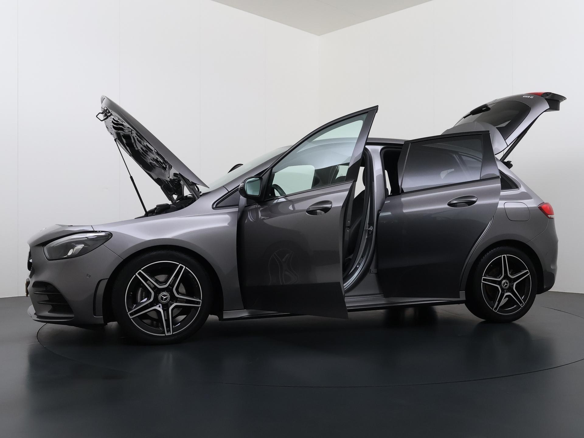 Mercedes-Benz B-klasse 180 AMG Business Solution 14