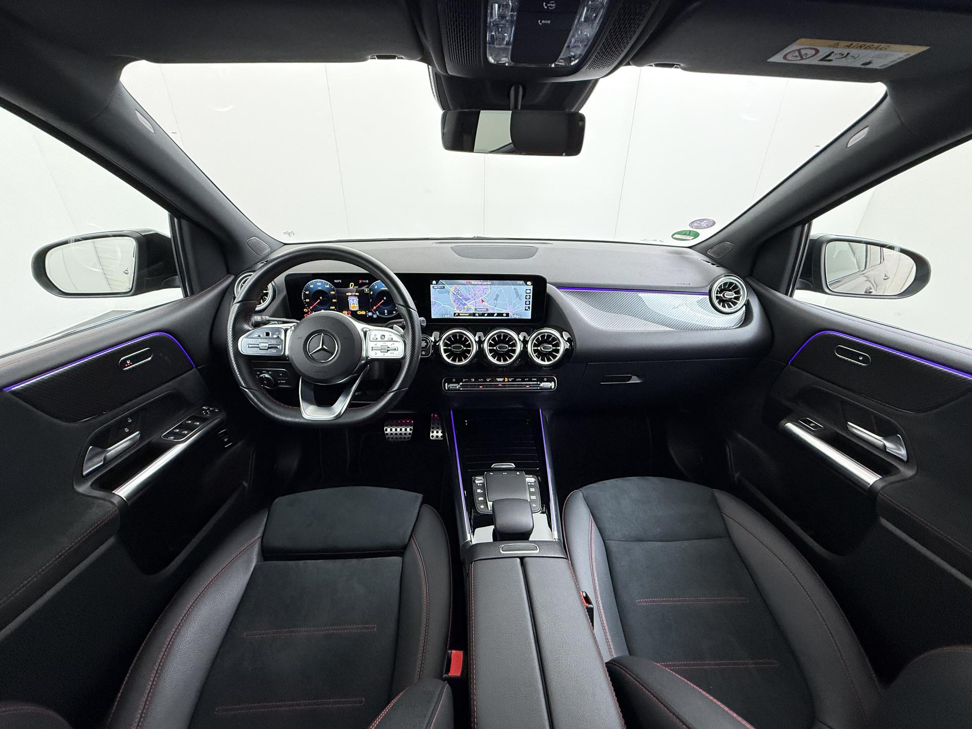 Mercedes-Benz B-klasse 180 AMG Business Solution 26