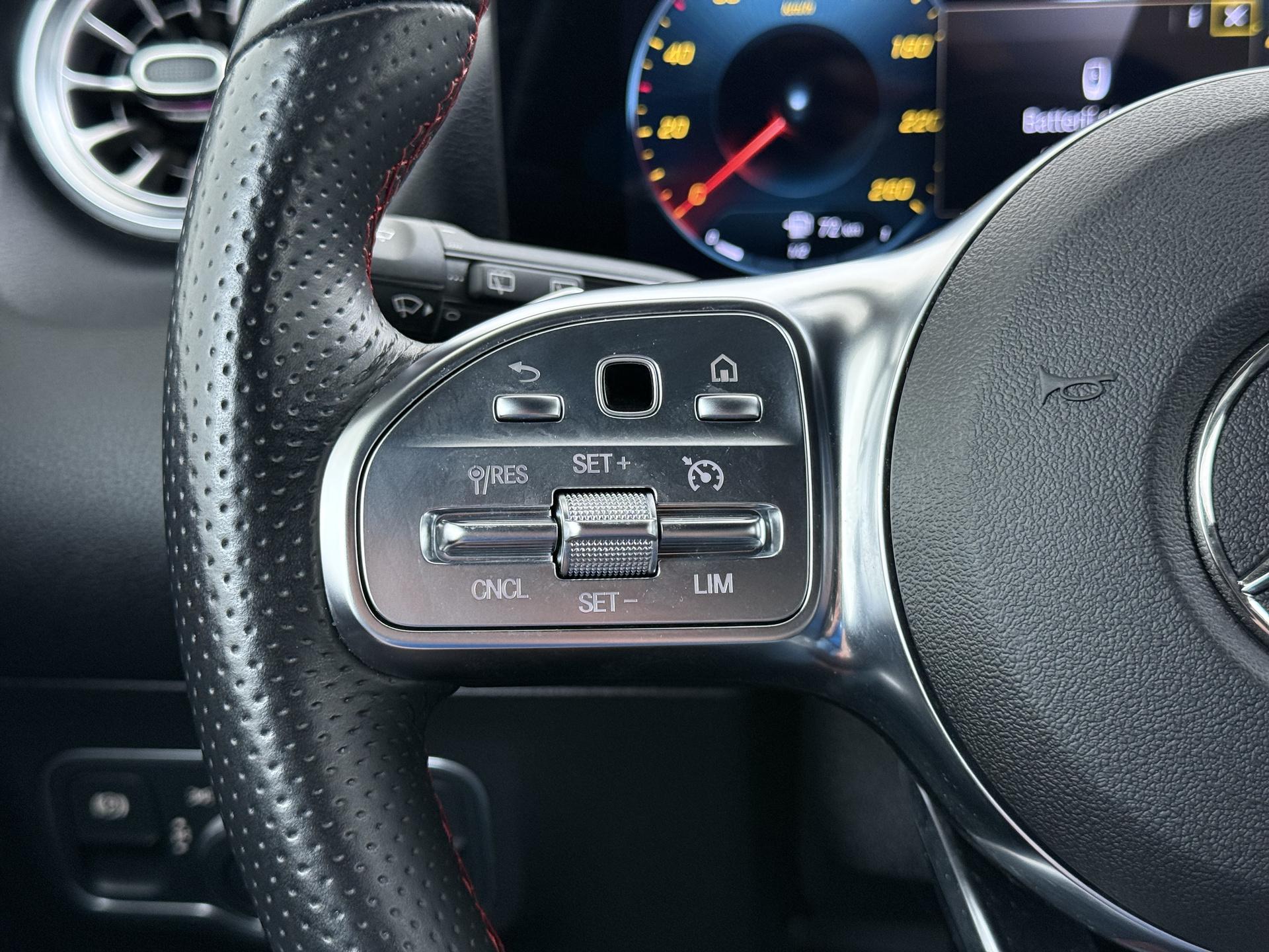 Mercedes-Benz B-klasse 180 AMG Business Solution 31