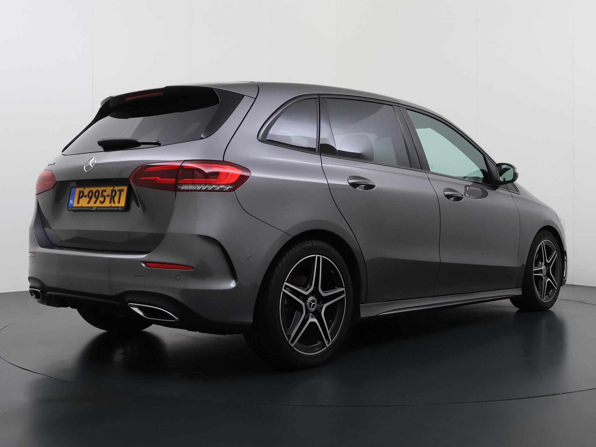 Mercedes-Benz B-klasse 180 AMG Business Solution 8