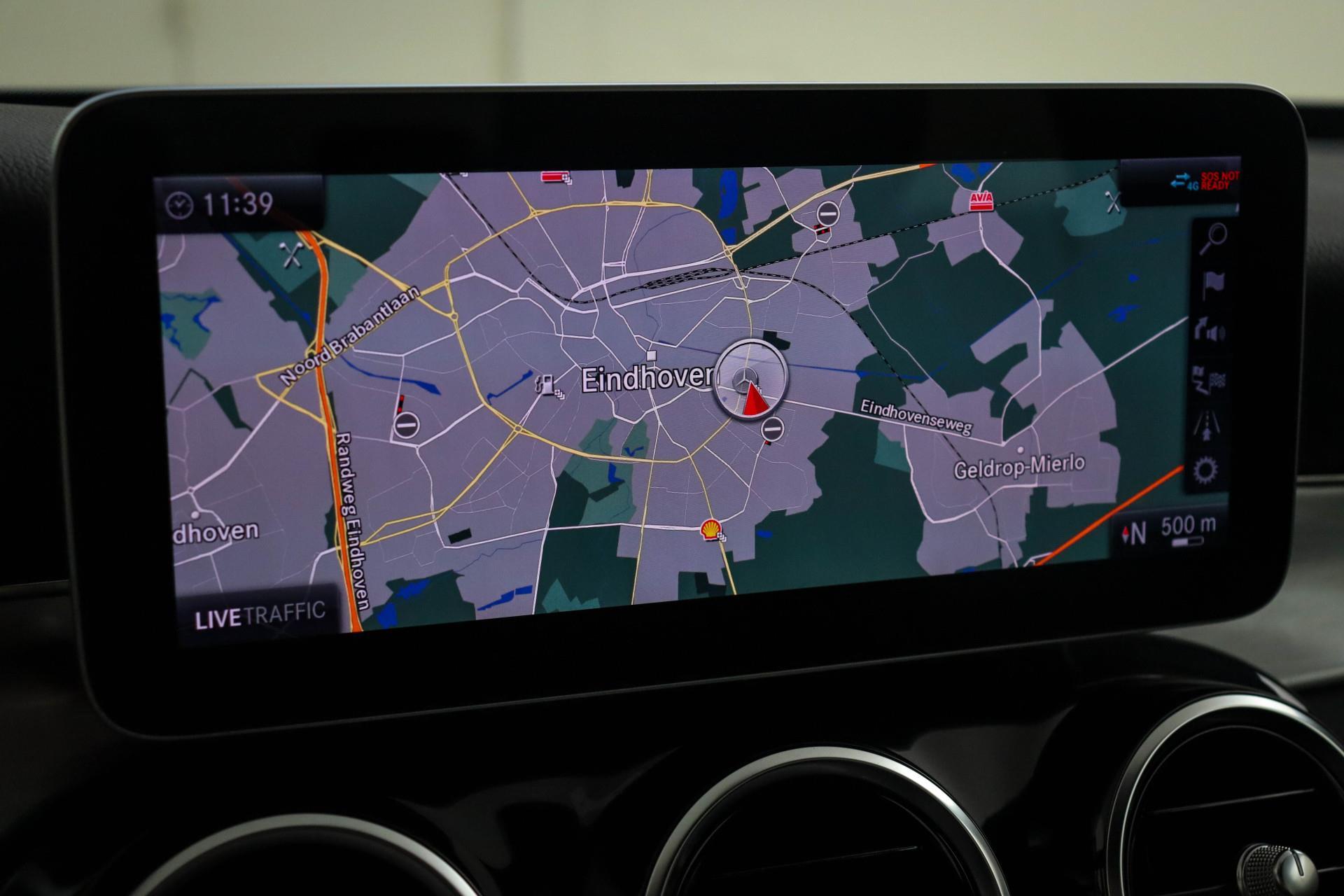 Mercedes-Benz C-Klasse 180 AMG Business Line 13