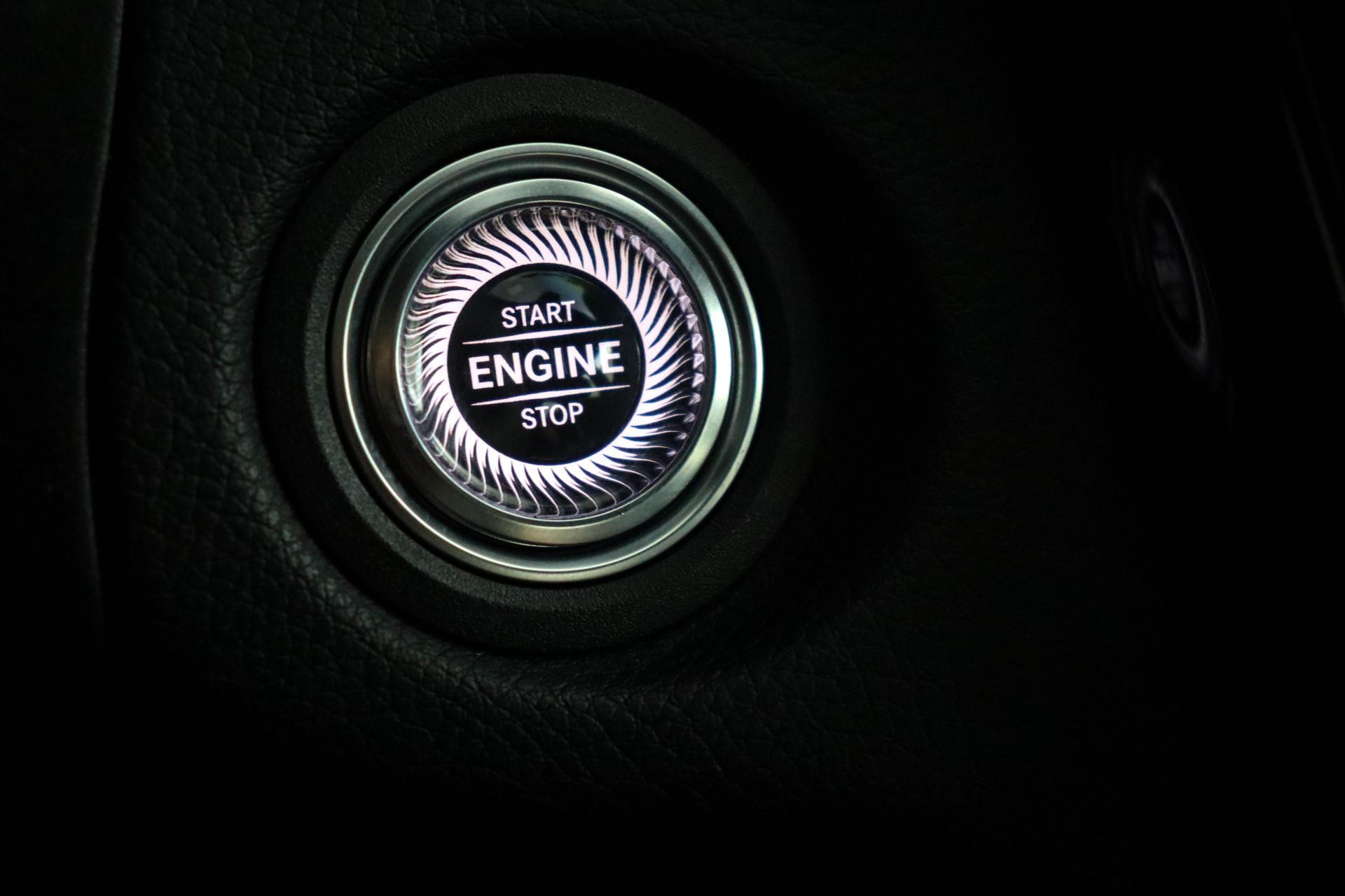 Mercedes-Benz C-Klasse 180 AMG Business Line 34