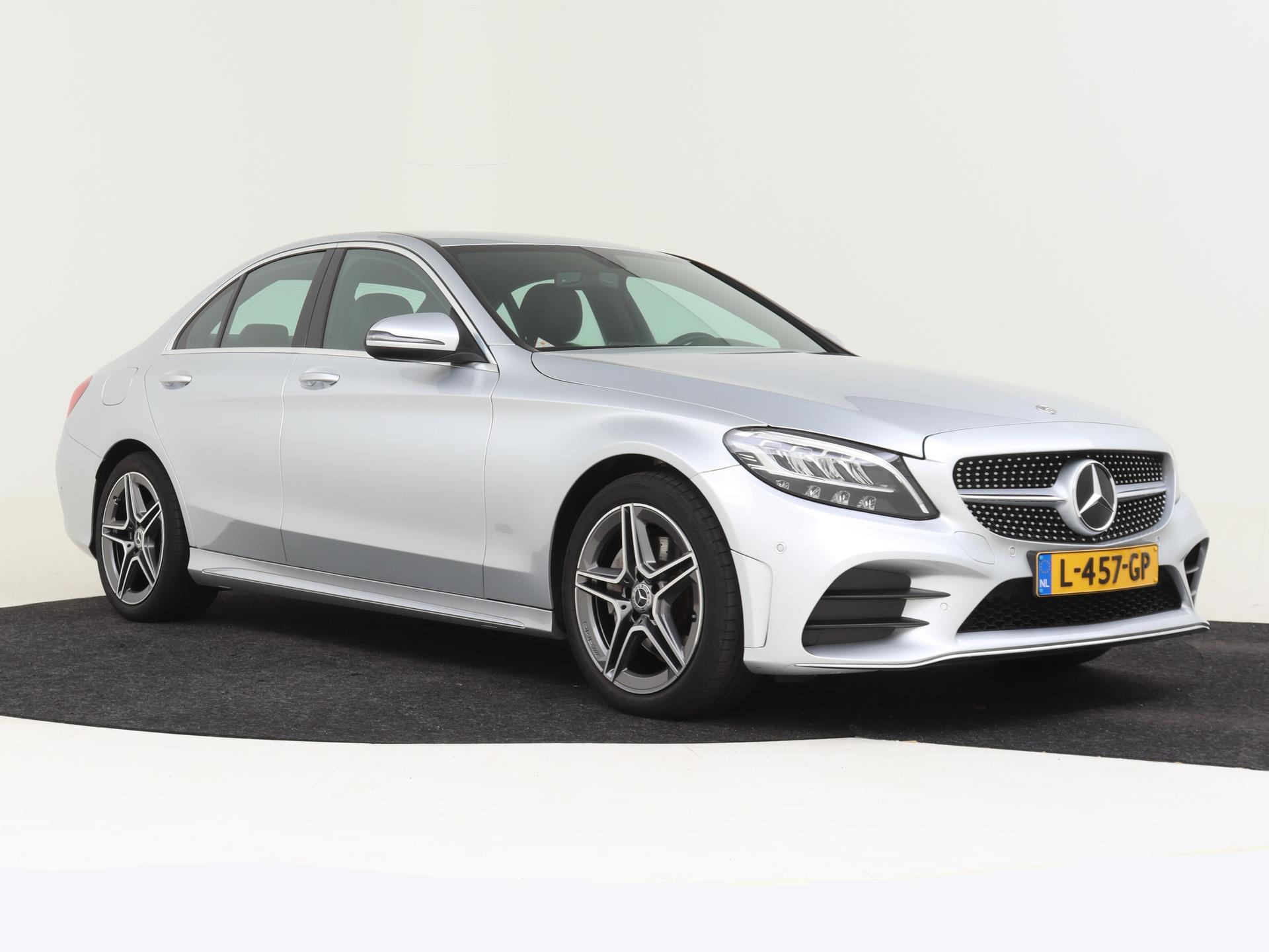 Mercedes-Benz C-Klasse 180 AMG Business Line 9