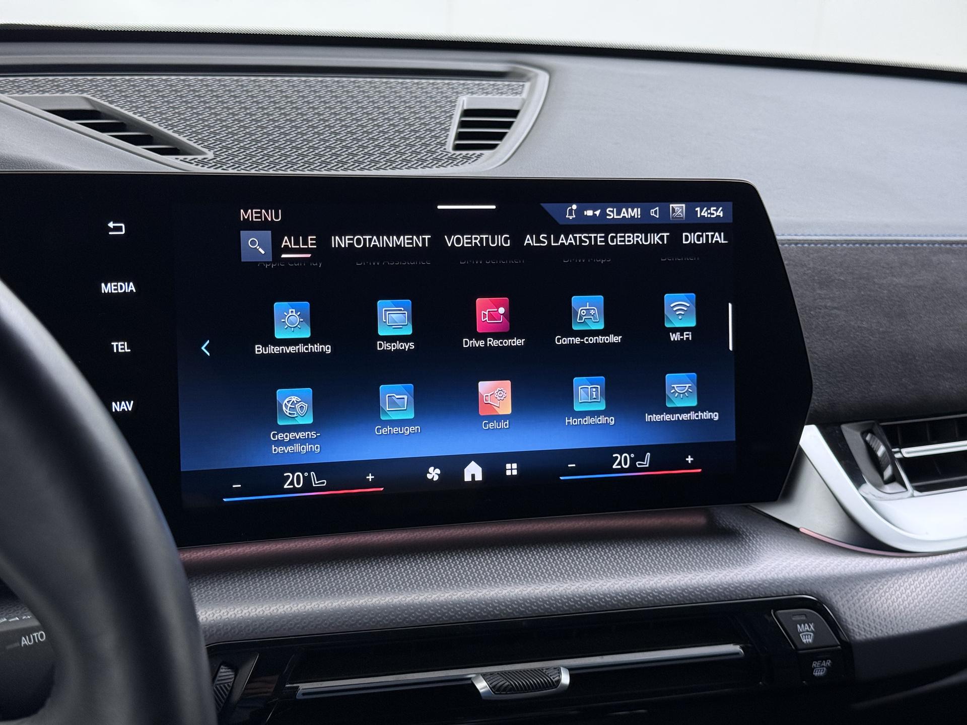 BMW iX2 xDrive30 67 kWh 31