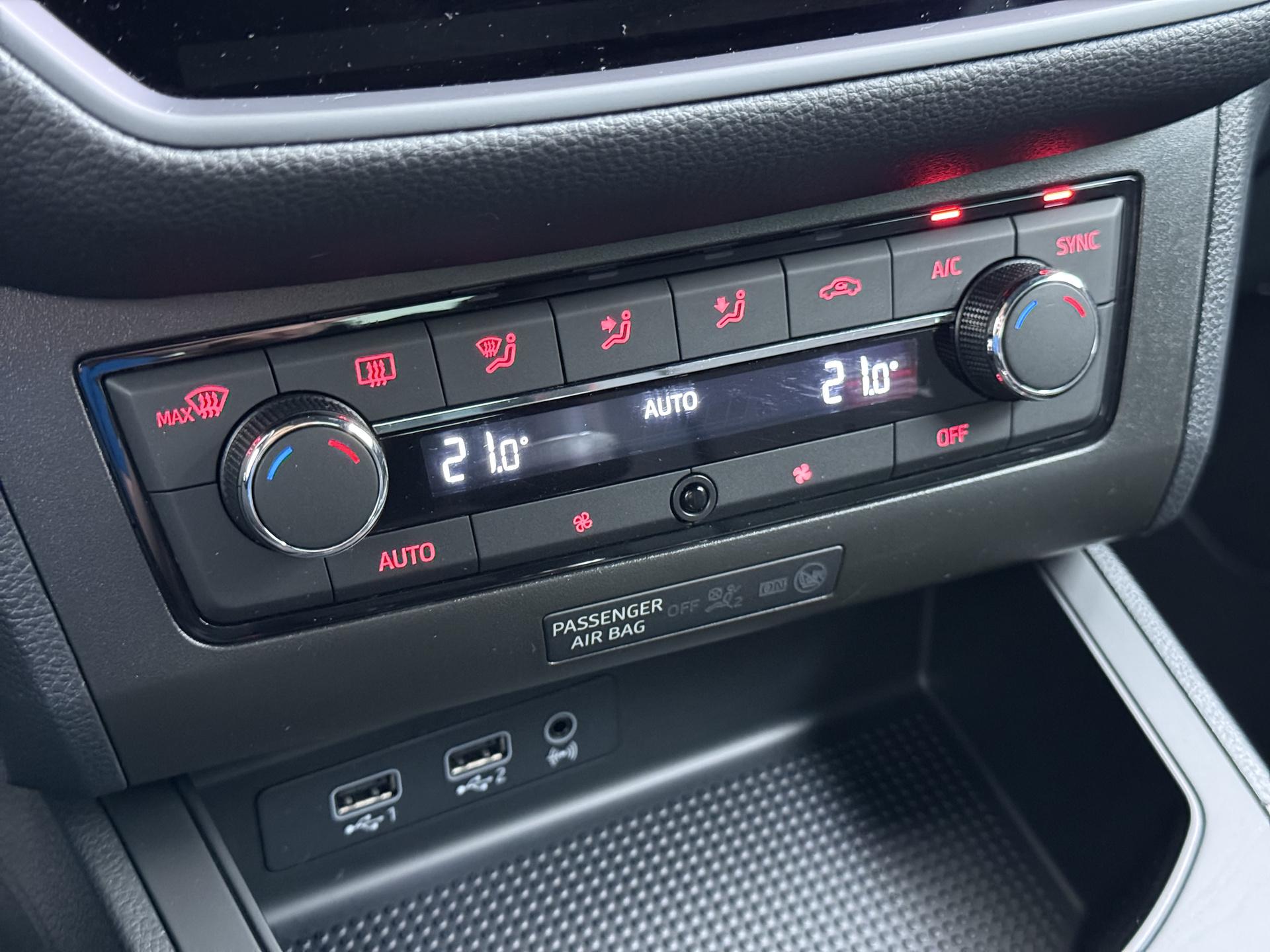 SEAT Ibiza 1.0 TSI FR Business Intense 15