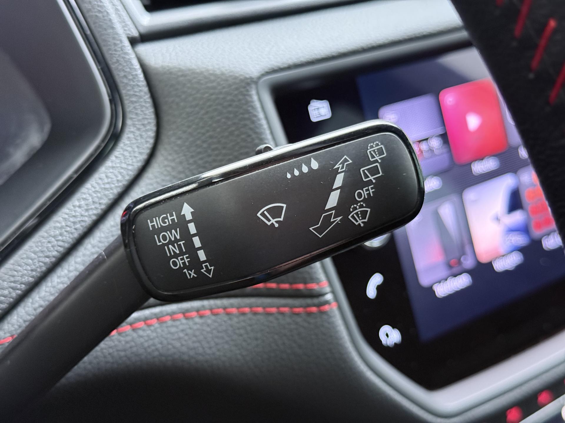 SEAT Ibiza 1.0 TSI FR Business Intense 23