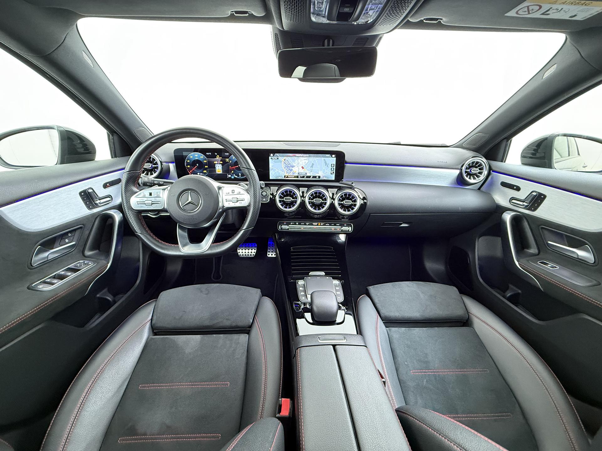 Mercedes-Benz A-klasse 180 AMG Business Solution 10