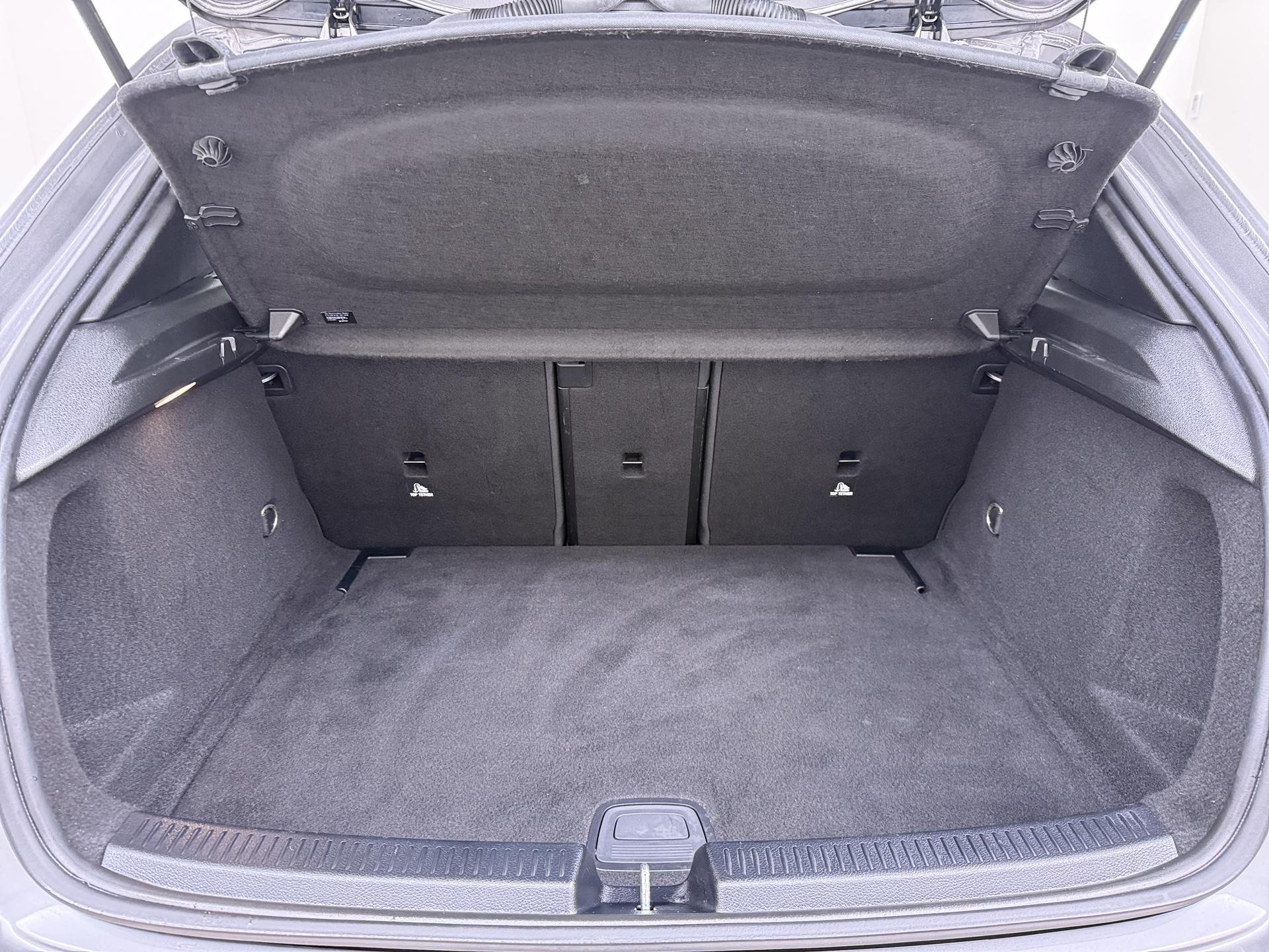 Mercedes-Benz A-klasse 180 AMG Business Solution 20