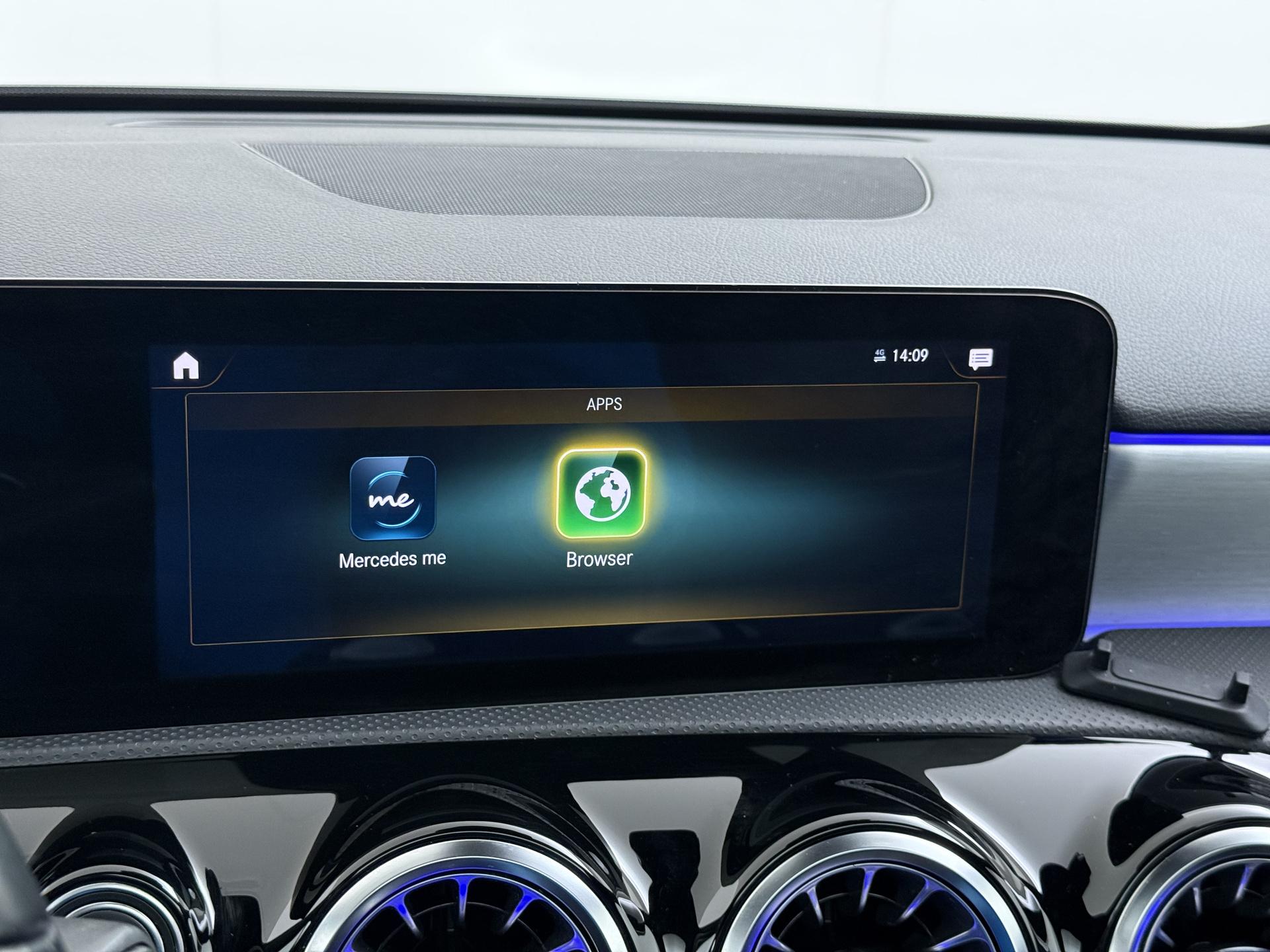 Mercedes-Benz A-klasse 180 AMG Business Solution 43