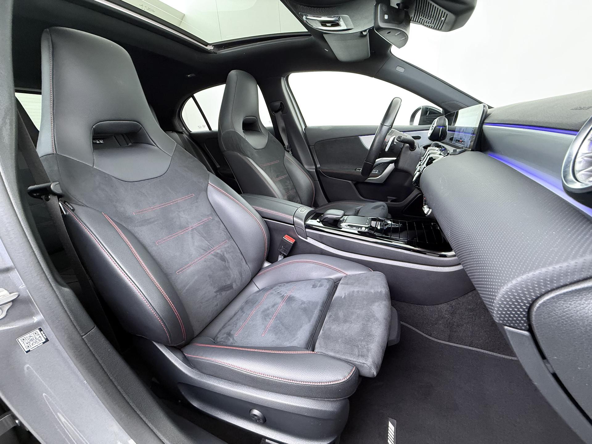 Mercedes-Benz A-klasse 180 AMG Business Solution 47