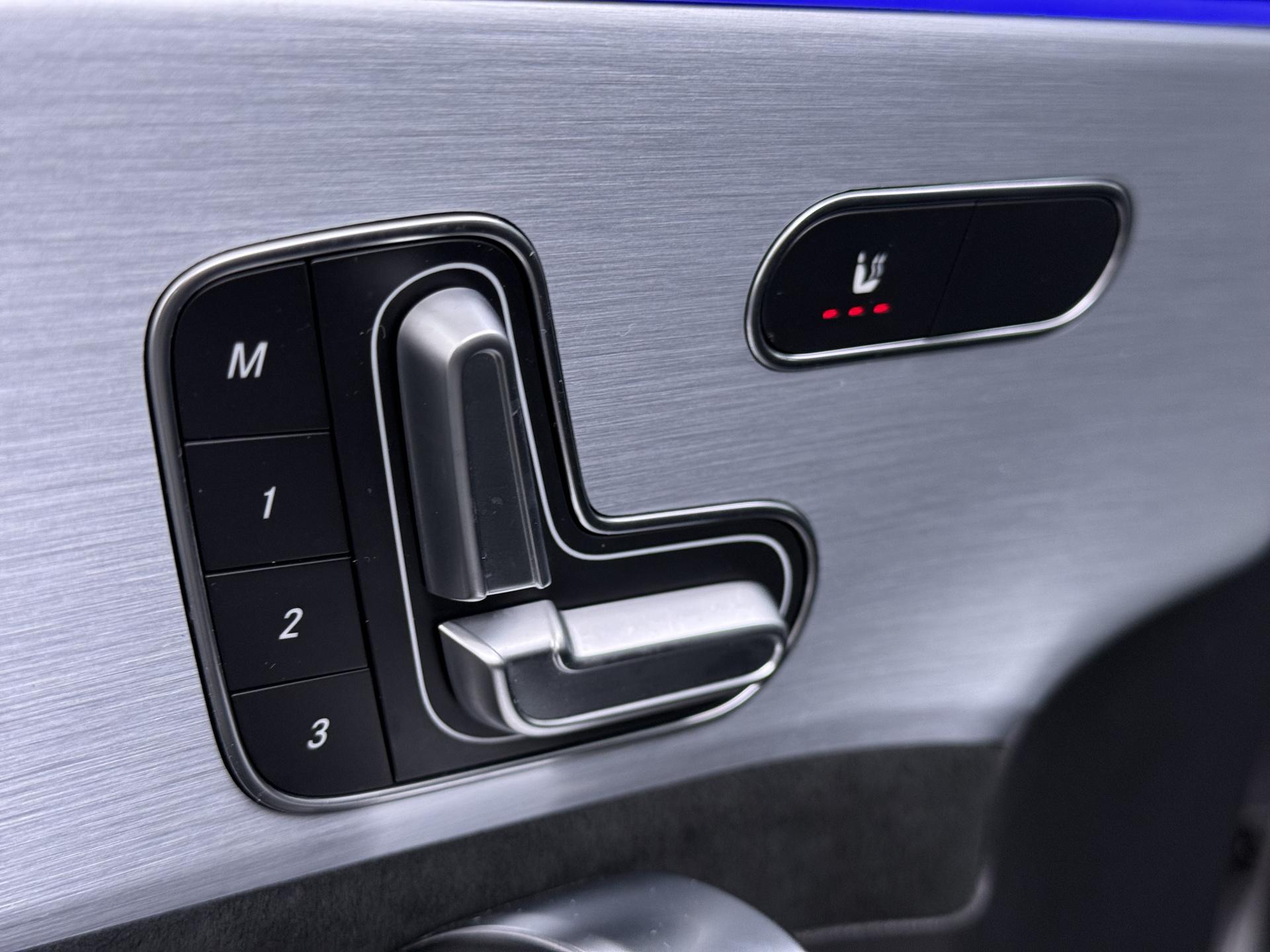 Mercedes-Benz A-klasse 180 AMG Business Solution 5