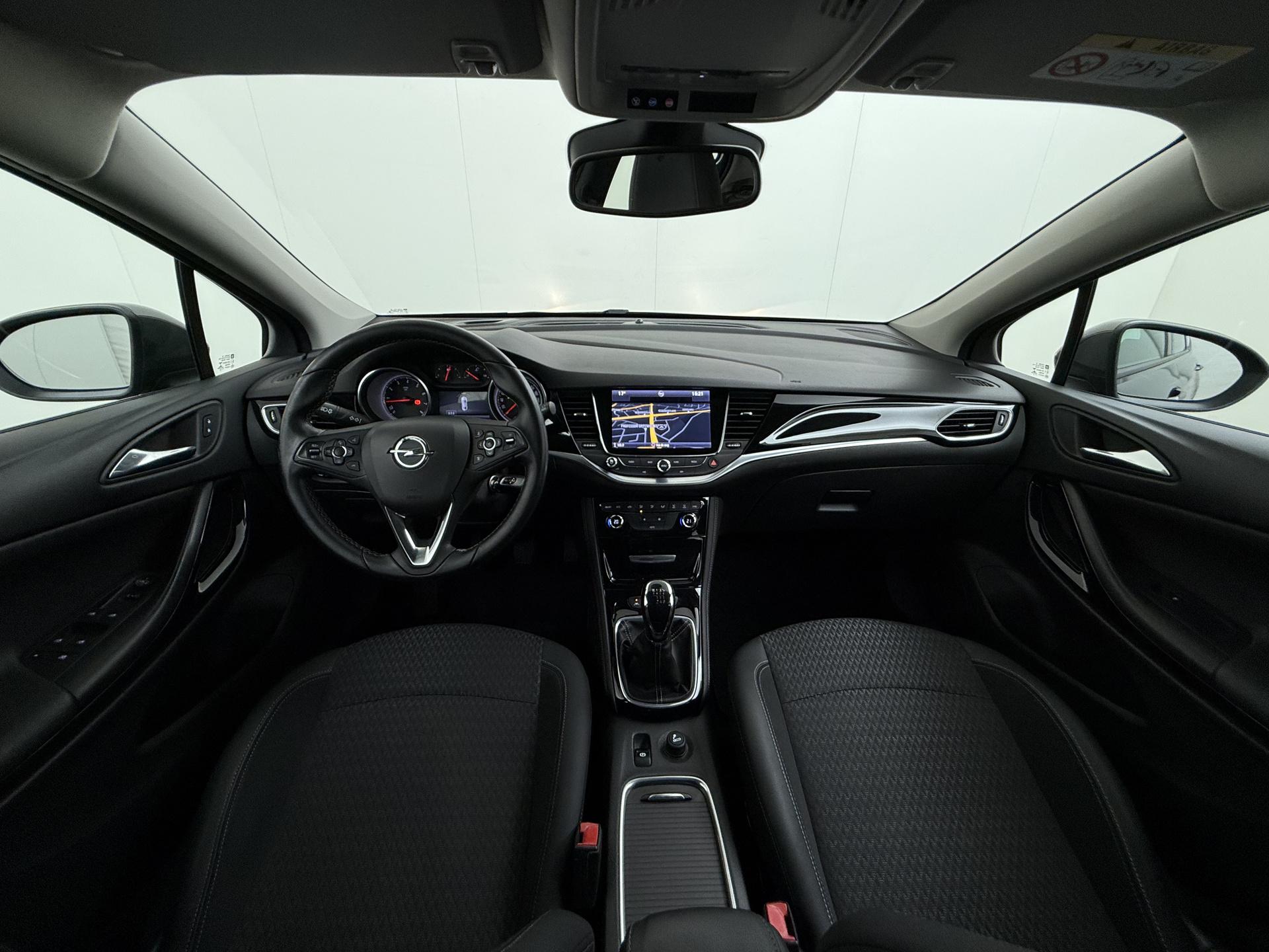 Opel Astra 1.4 Innovation 16