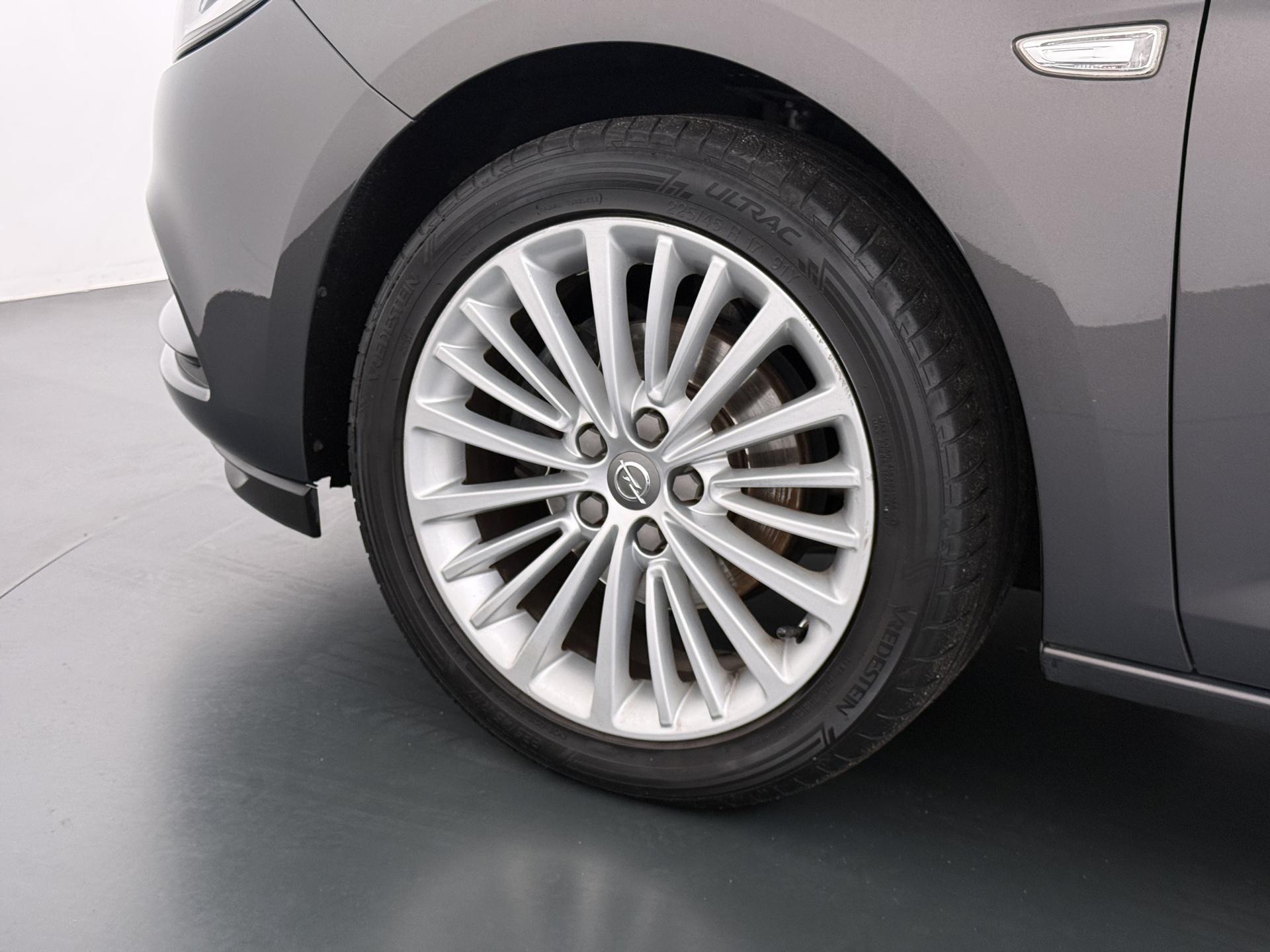 Opel Astra 1.4 Innovation 7