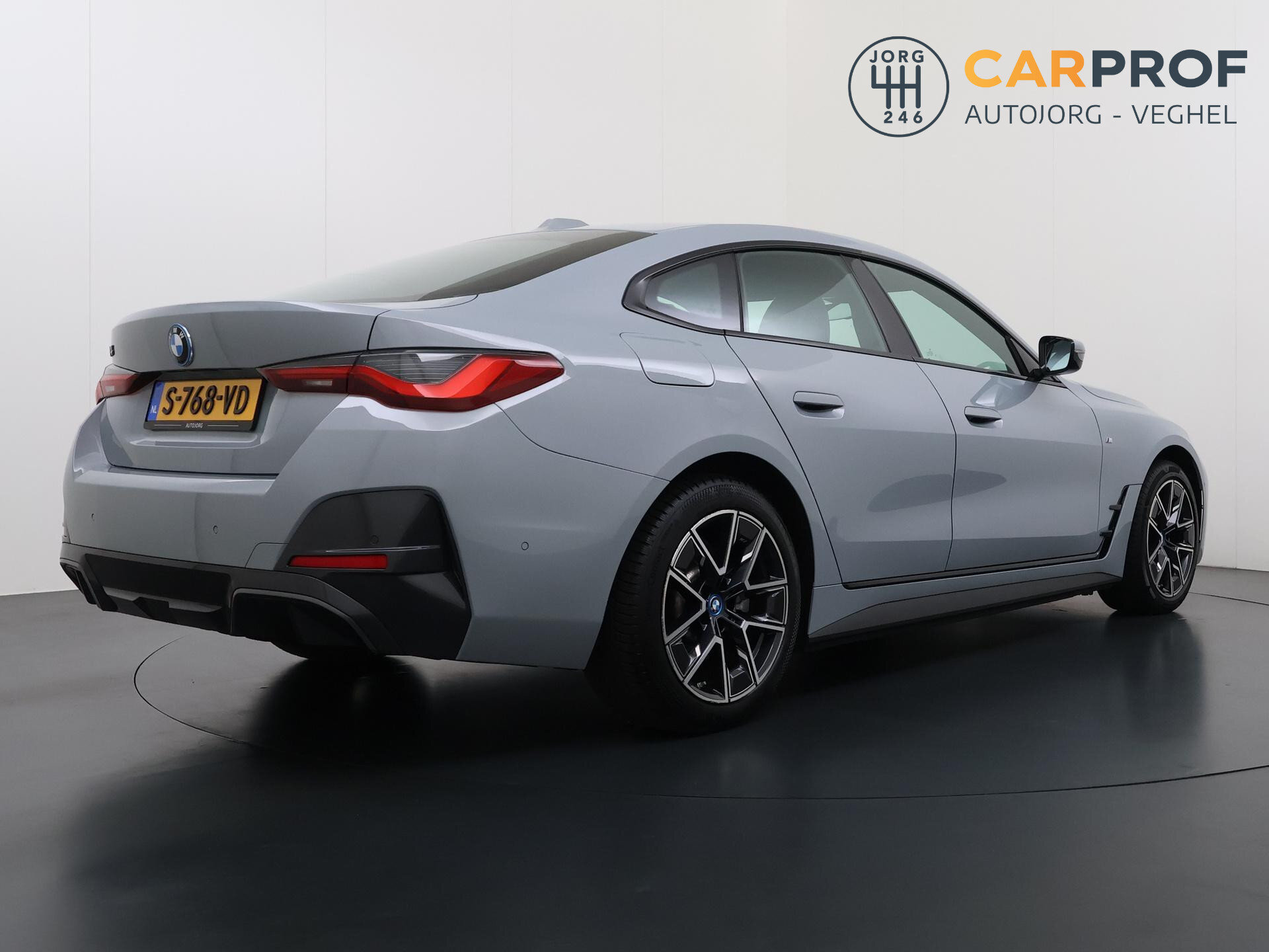 BMW i4 eDrive40 84 kWh 2