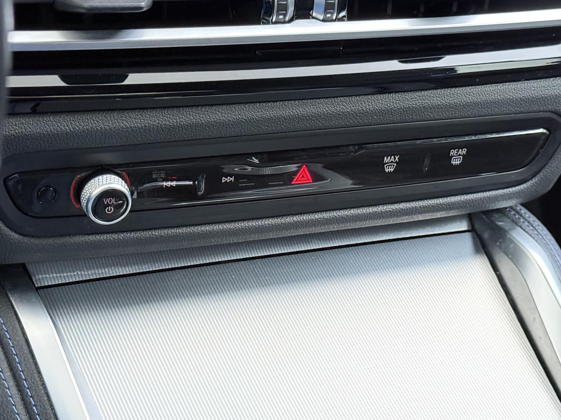 BMW i4 eDrive40 84 kWh 37