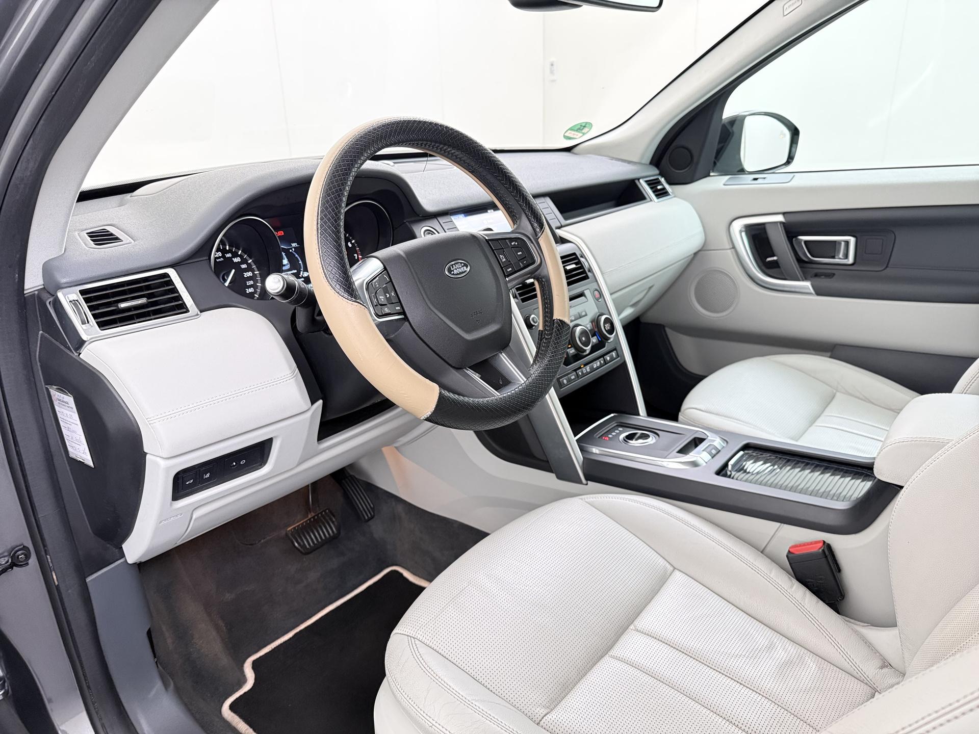 Land Rover Discovery Sport 2.0 Si4 4WD HSE 12