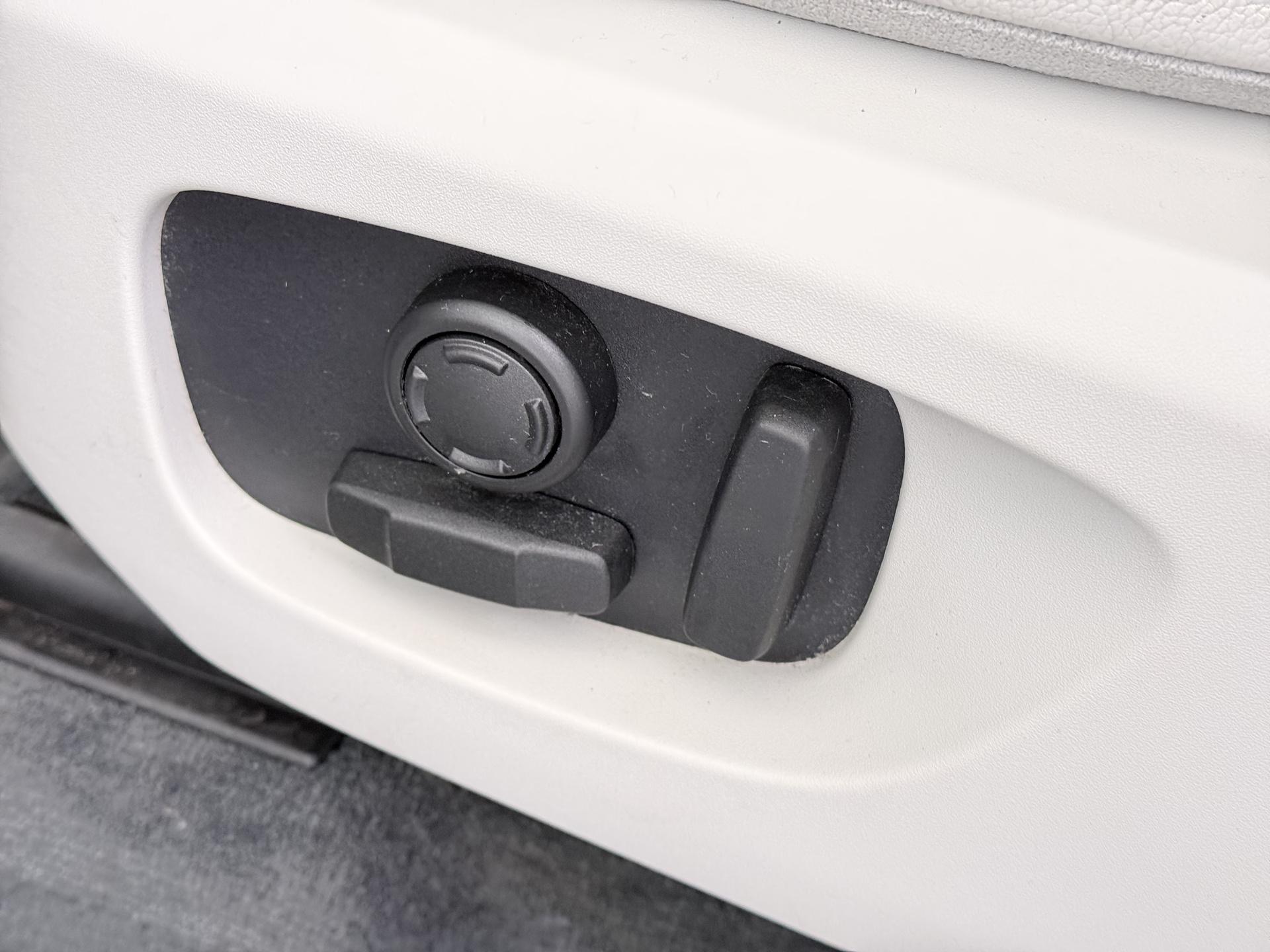 Land Rover Discovery Sport 2.0 Si4 4WD HSE 14