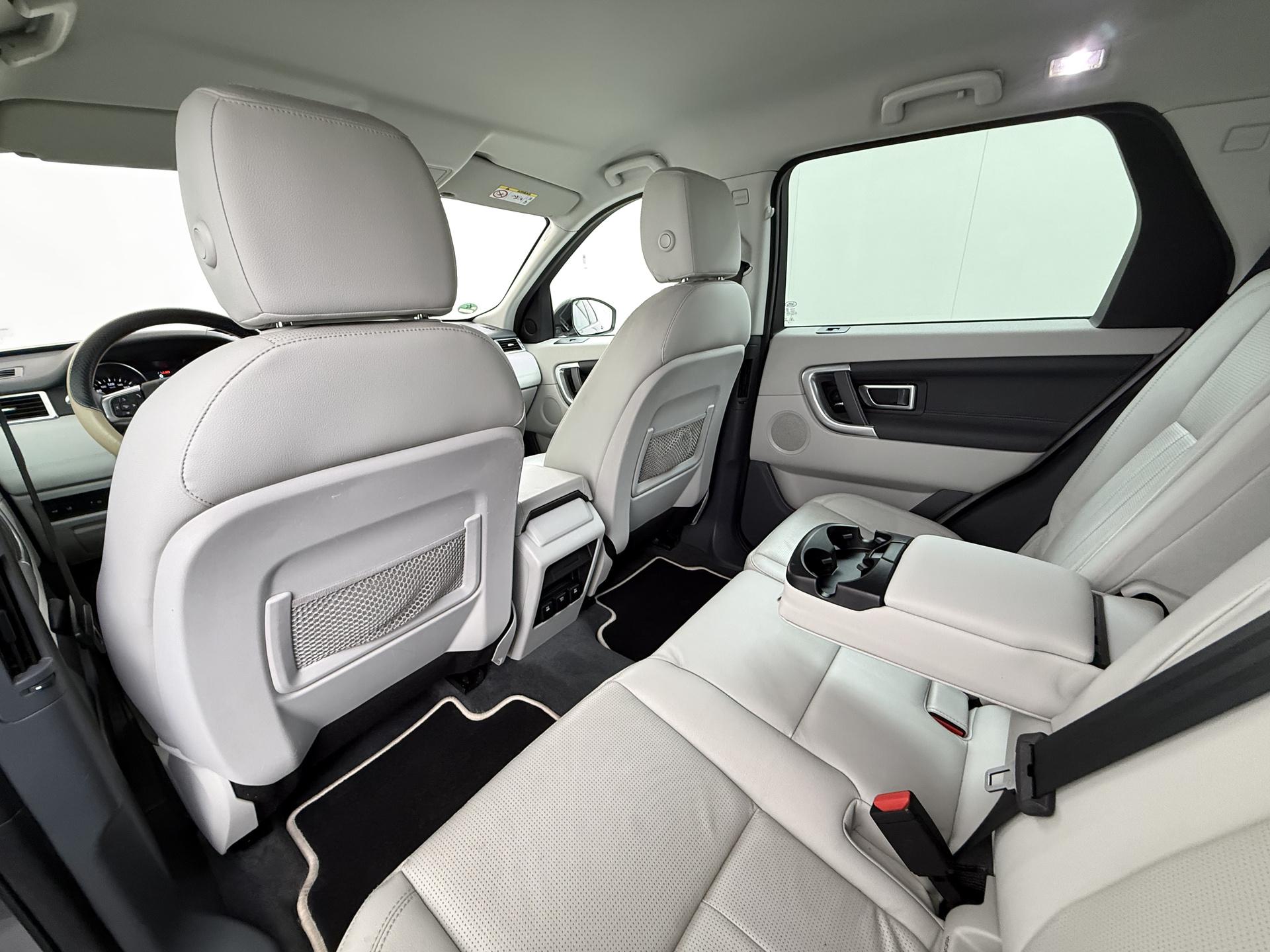 Land Rover Discovery Sport 2.0 Si4 4WD HSE 16