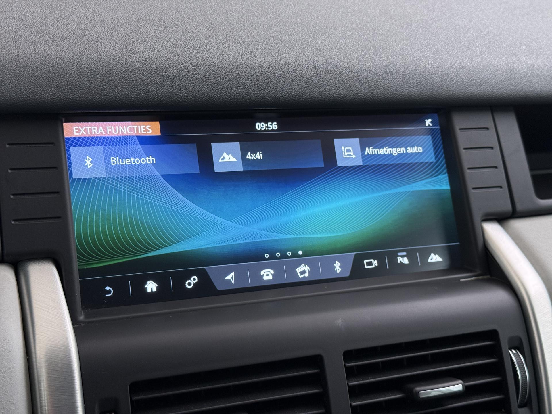 Land Rover Discovery Sport 2.0 Si4 4WD HSE 28