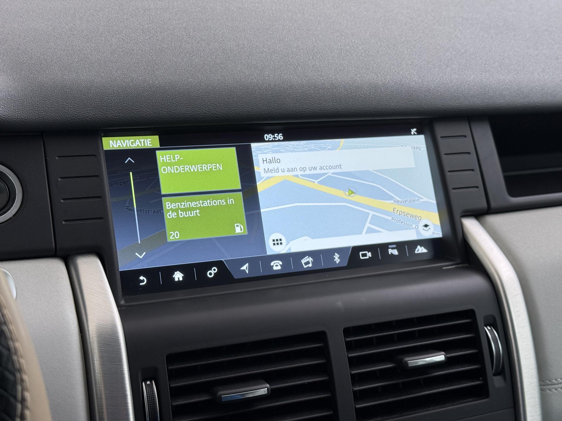 Land Rover Discovery Sport 2.0 Si4 4WD HSE 29