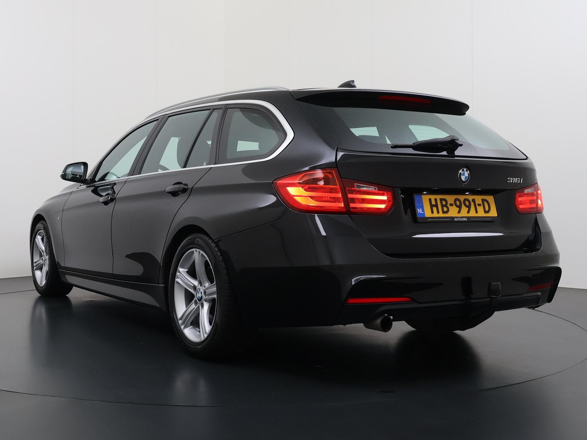 BMW 3-serie Touring 316i Executive 1