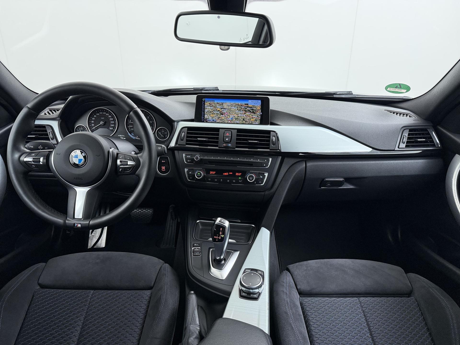 BMW 3-serie Touring 316i Executive 20