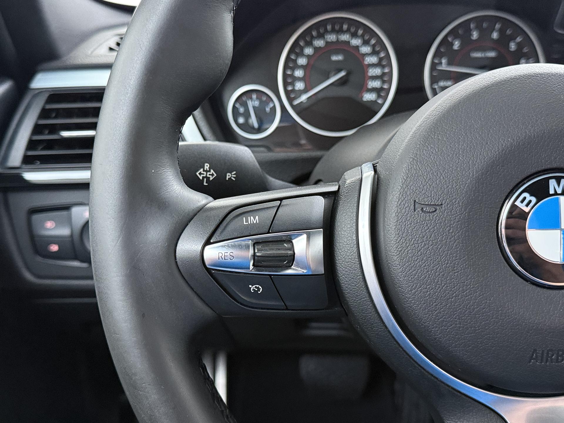BMW 3-serie Touring 316i Executive 25