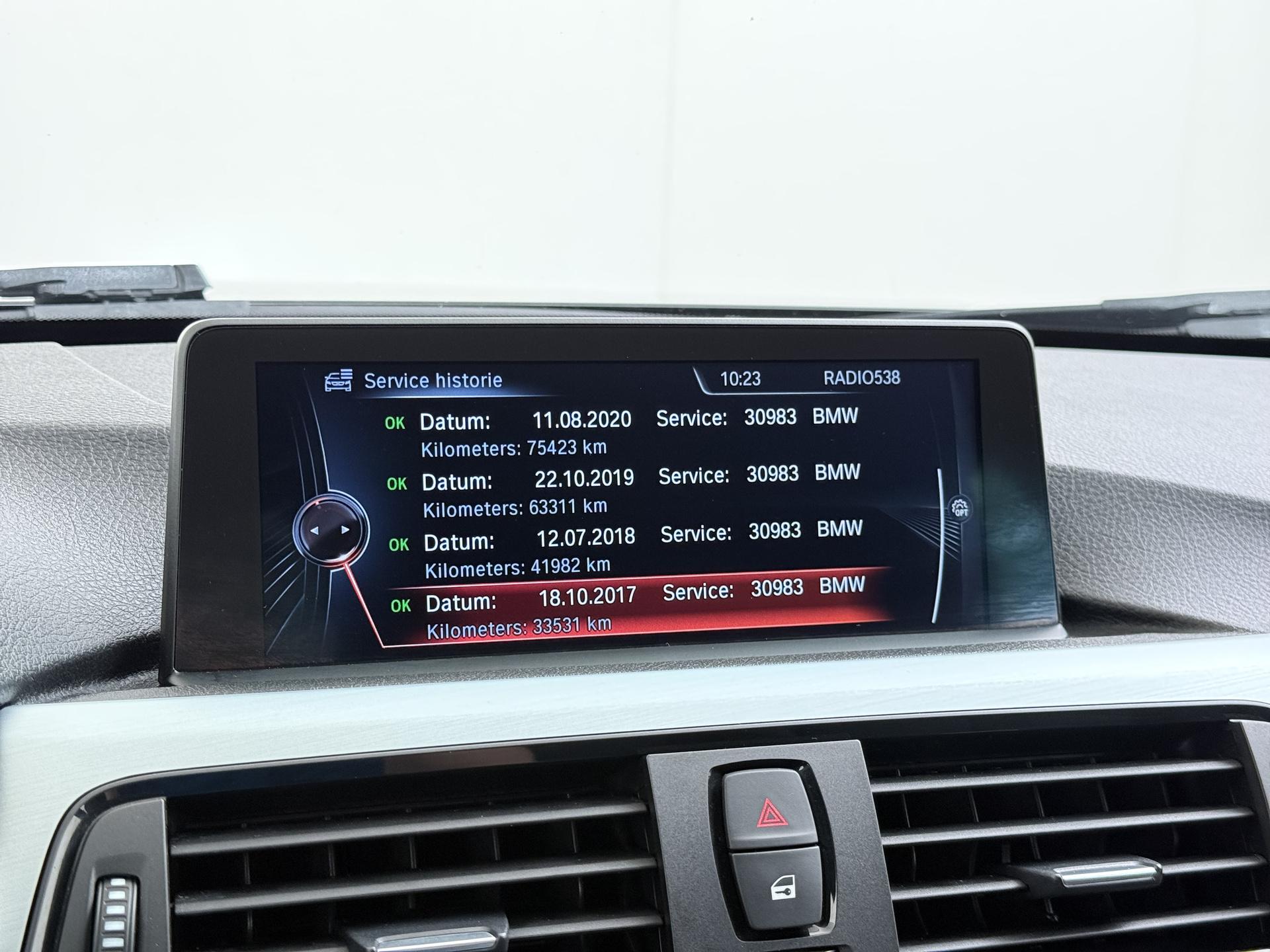 BMW 3-serie Touring 316i Executive 32