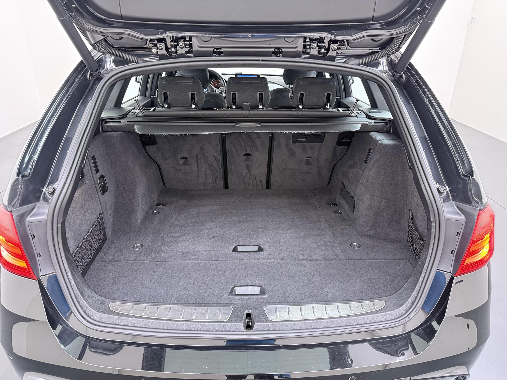 BMW 3-serie Touring 316i Executive 7