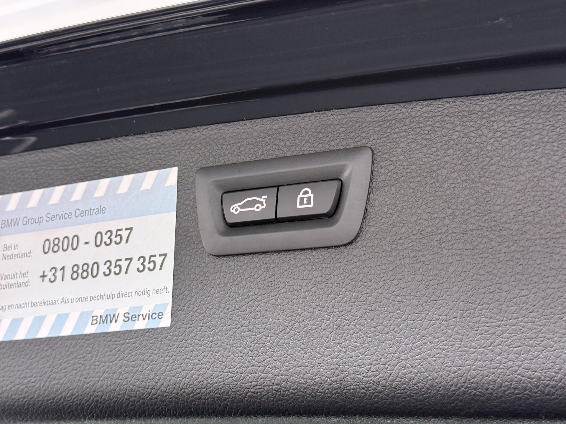 BMW 3-serie Touring 316i Executive 8