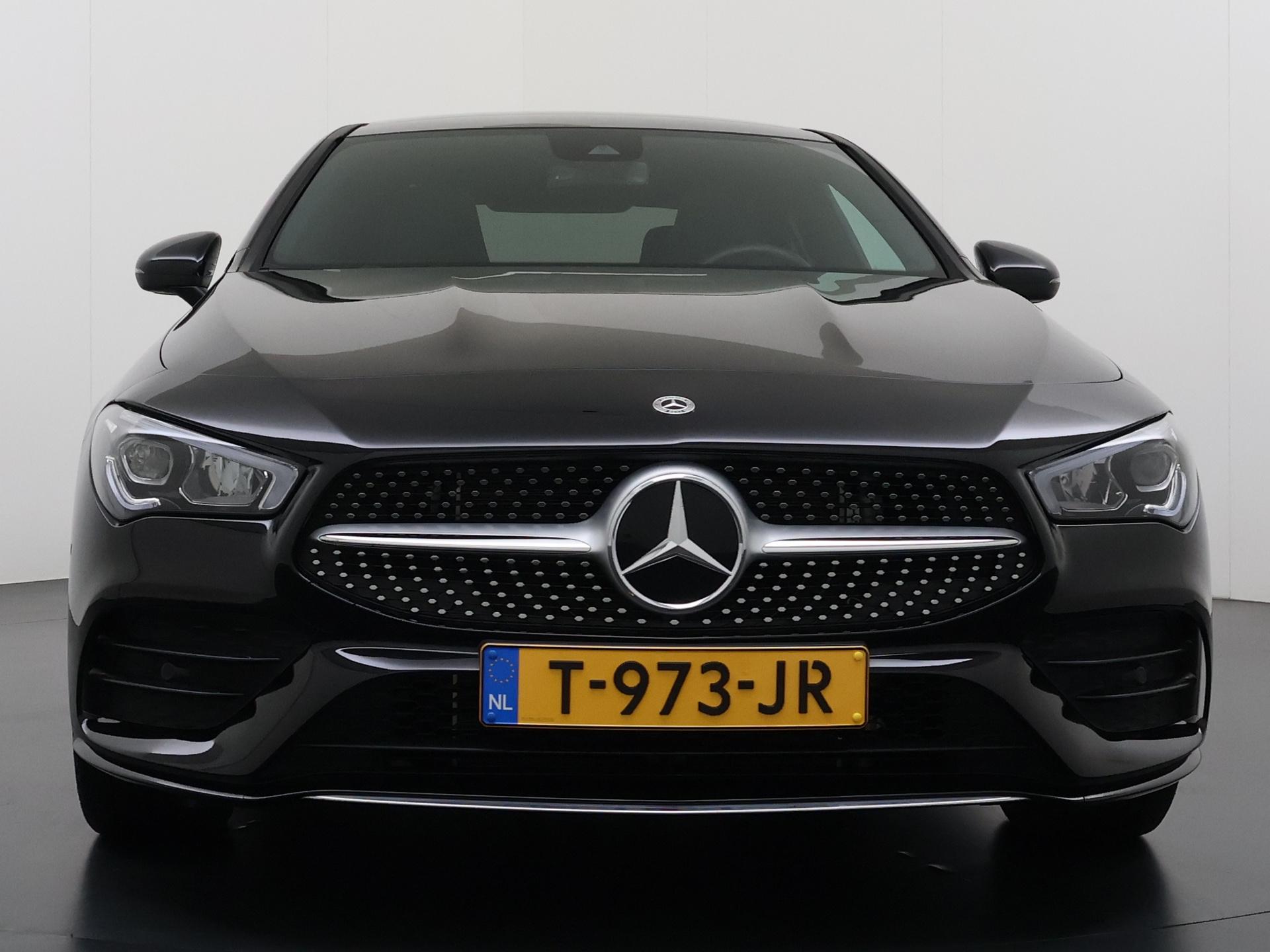Mercedes-Benz CLA-klasse 250 e AMG Line 11