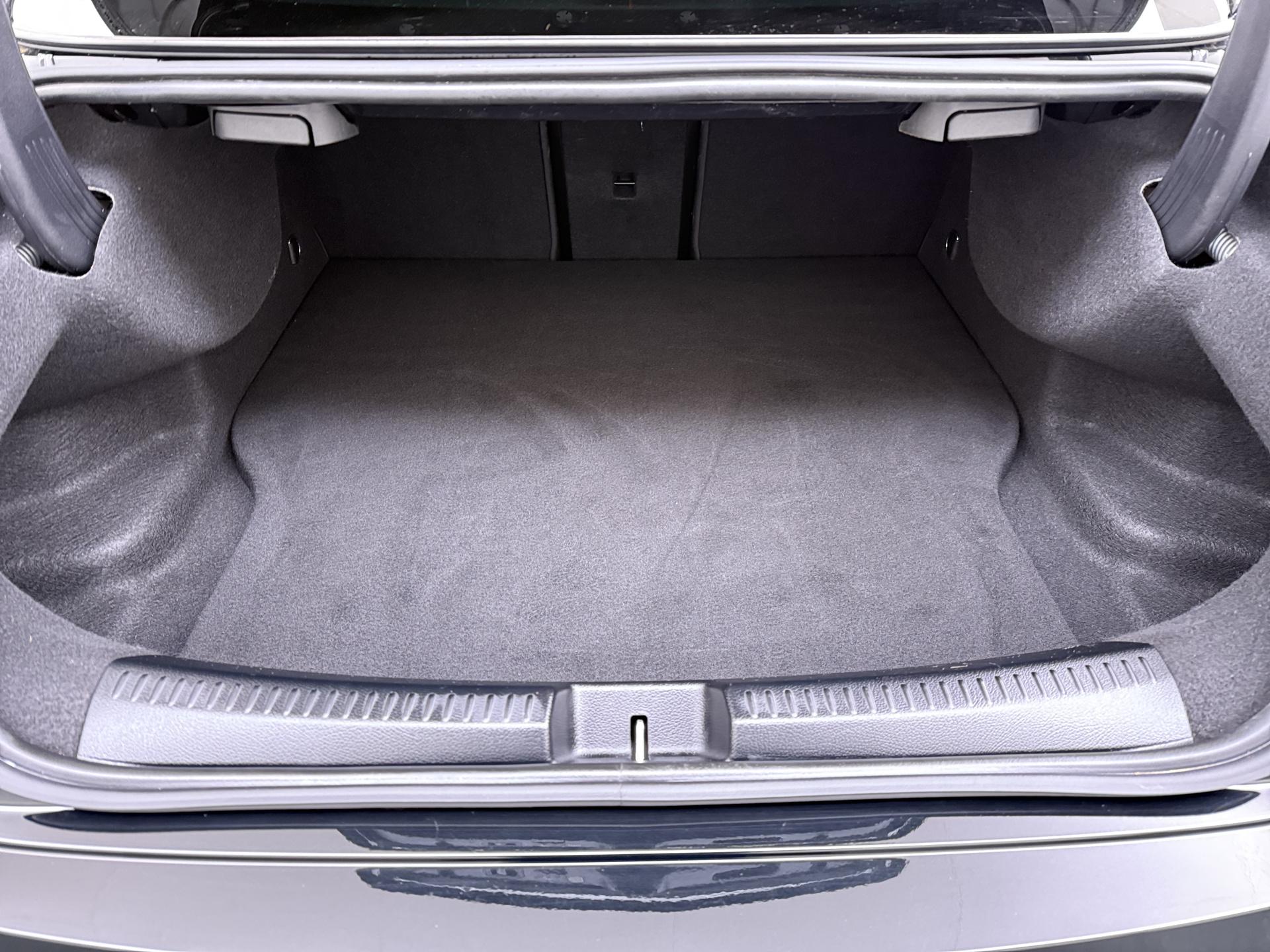 Mercedes-Benz CLA-klasse 250 e AMG Line 16