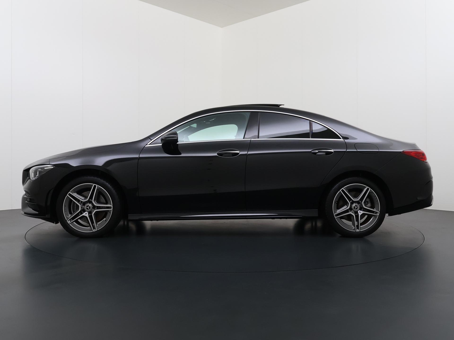 Mercedes-Benz CLA-klasse 250 e AMG Line 2