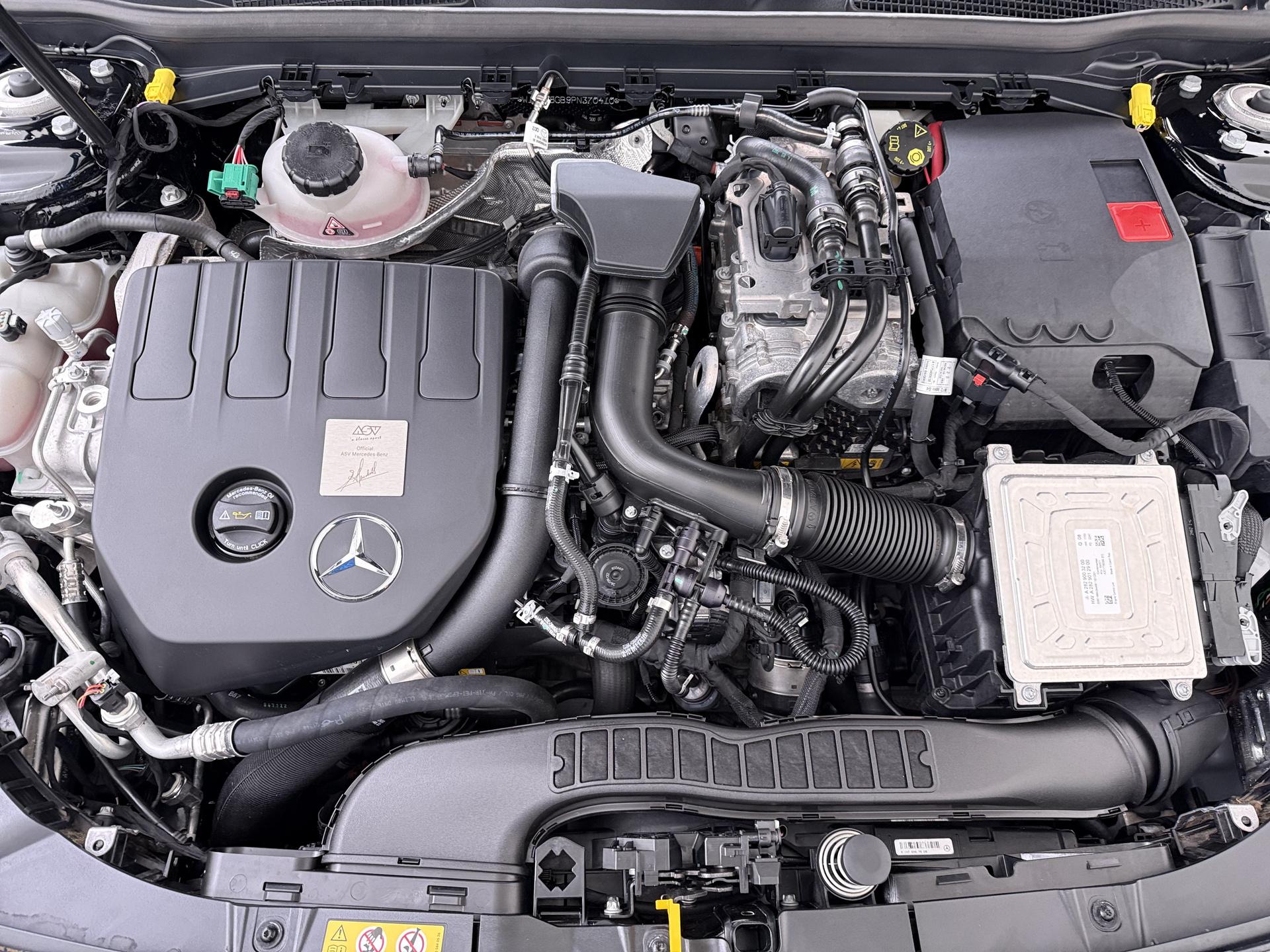 Mercedes-Benz CLA-klasse 250 e AMG Line 20