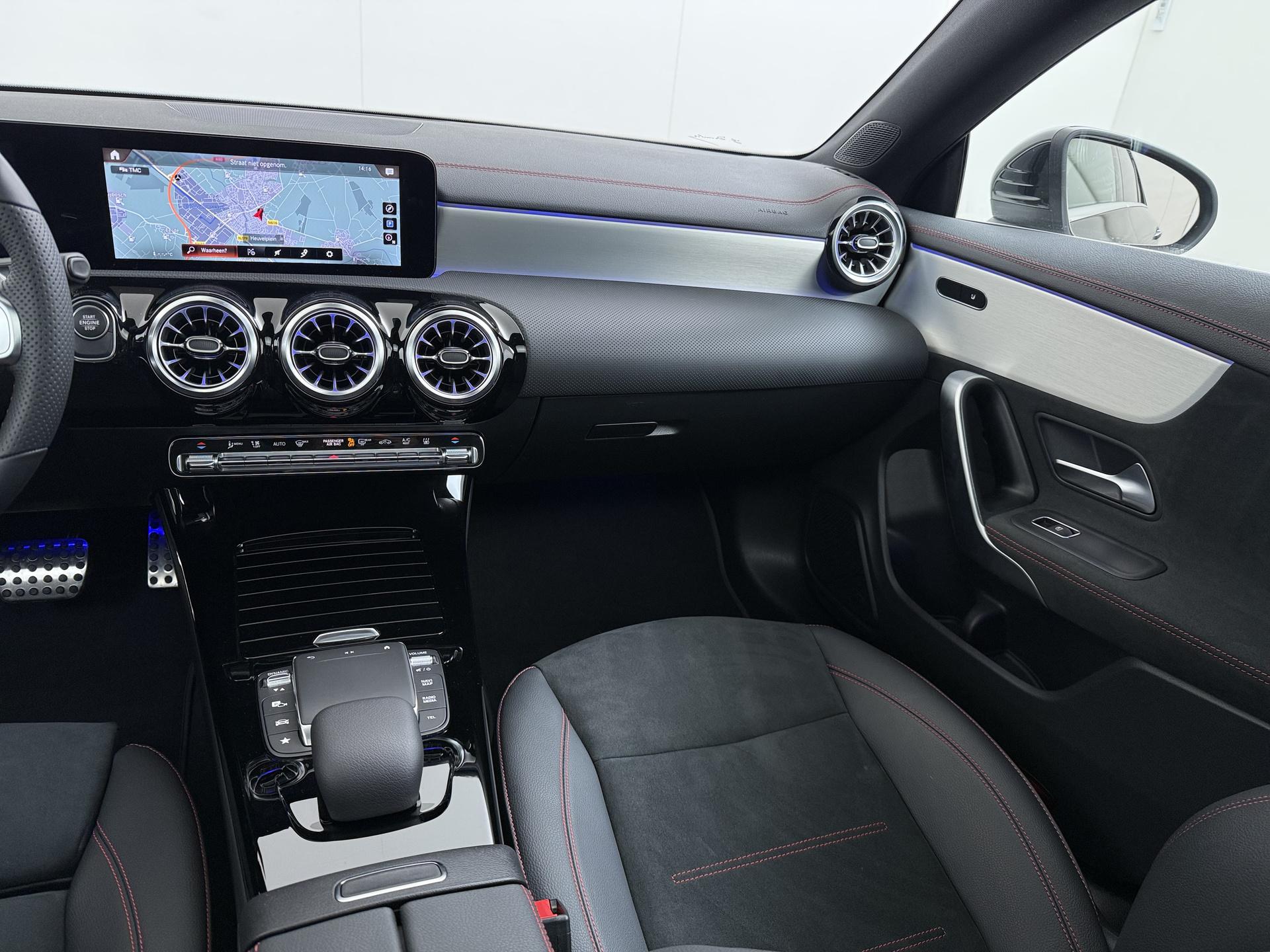 Mercedes-Benz CLA-klasse 250 e AMG Line 30