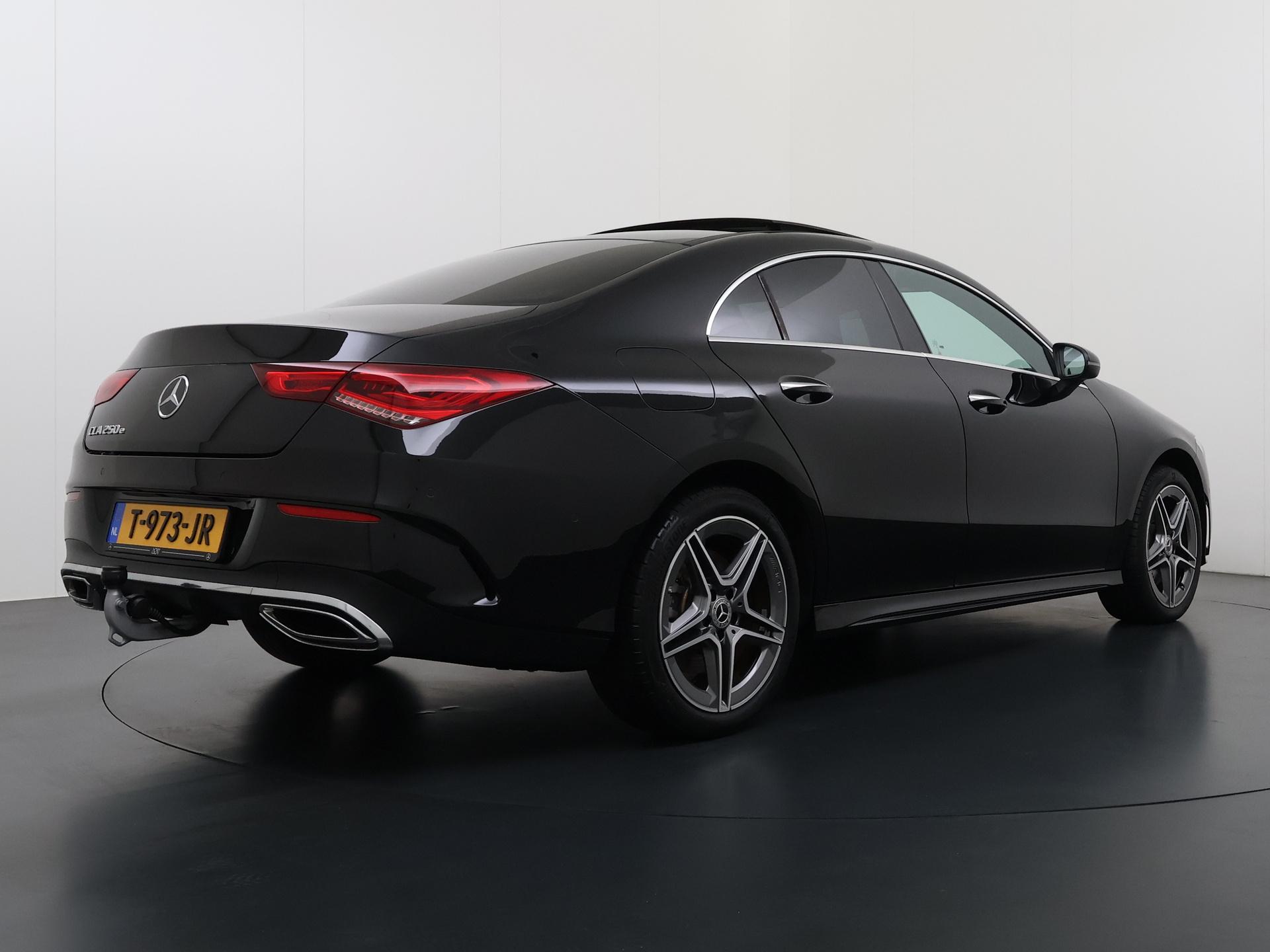 Mercedes-Benz CLA-klasse 250 e AMG Line 8