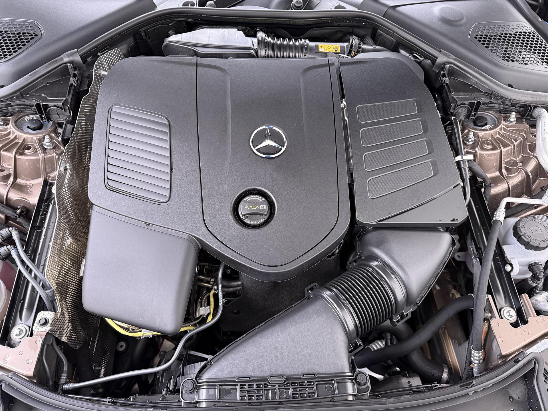 Mercedes-Benz E-klasse 300 e 4MATIC Exclusive Line 20