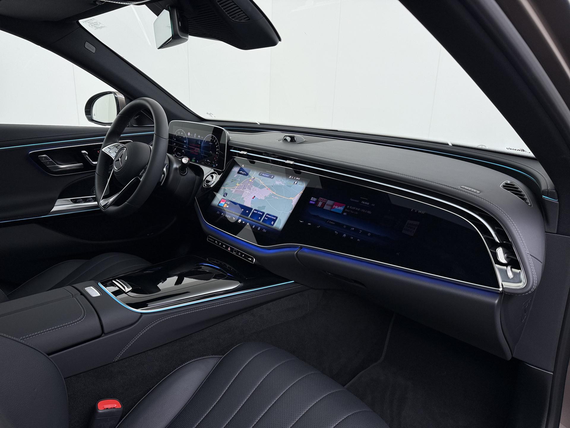 Mercedes-Benz E-klasse 300 e 4MATIC Exclusive Line 48