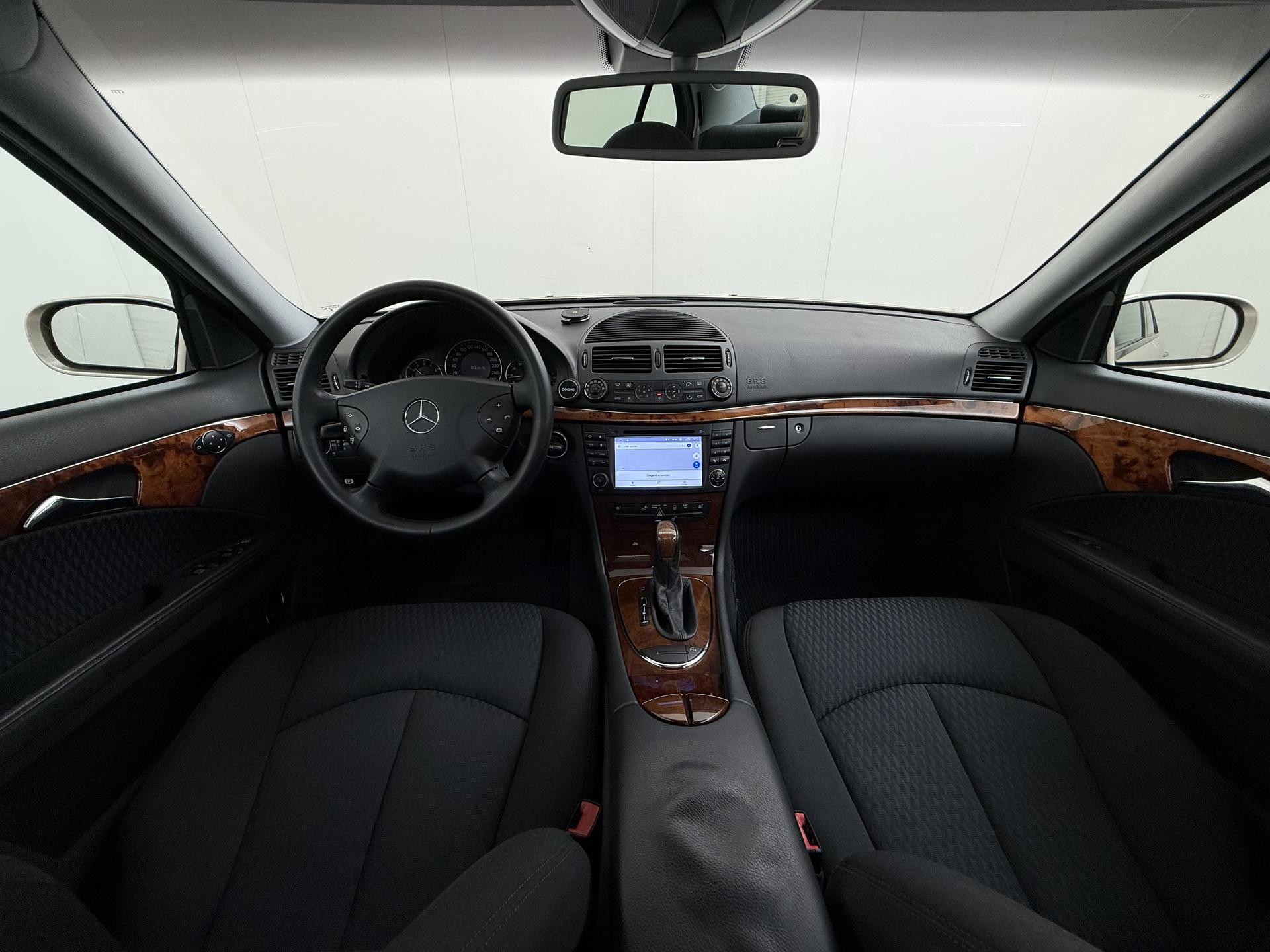 Mercedes-Benz E-klasse 240 Classic 20