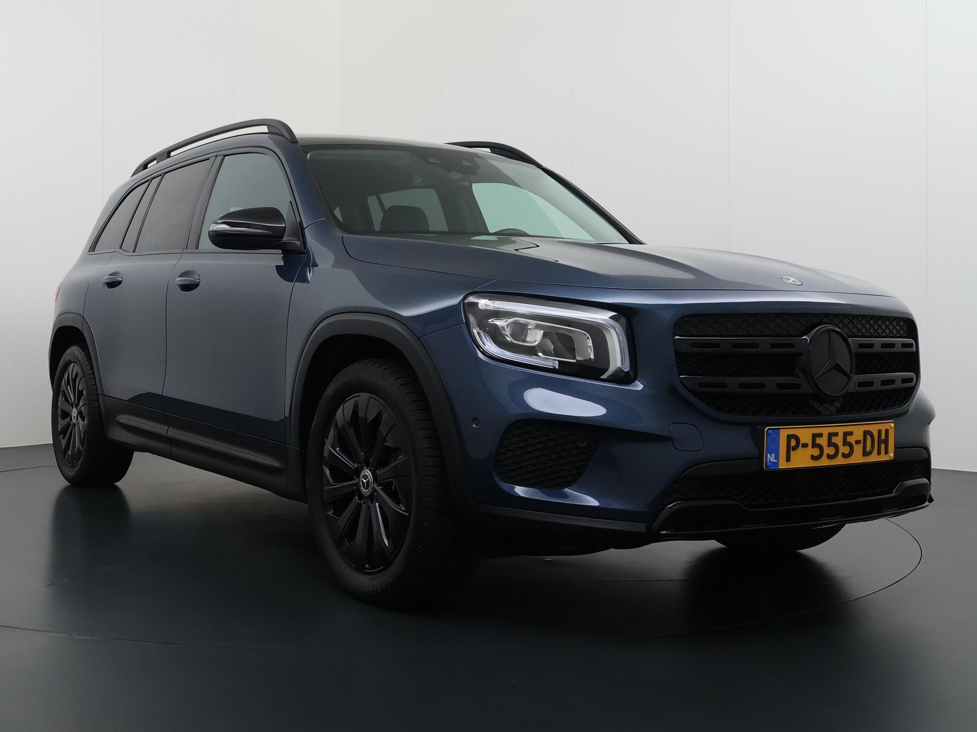 Mercedes-Benz GLB 200 Business Solution AMG 3