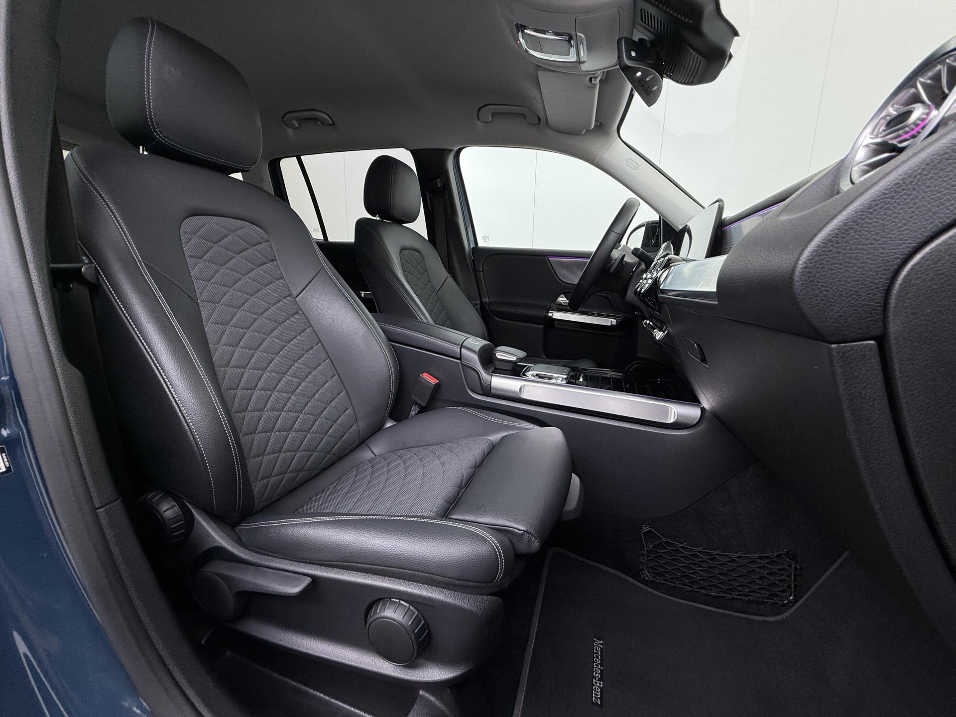 Mercedes-Benz GLB 200 Business Solution AMG 36