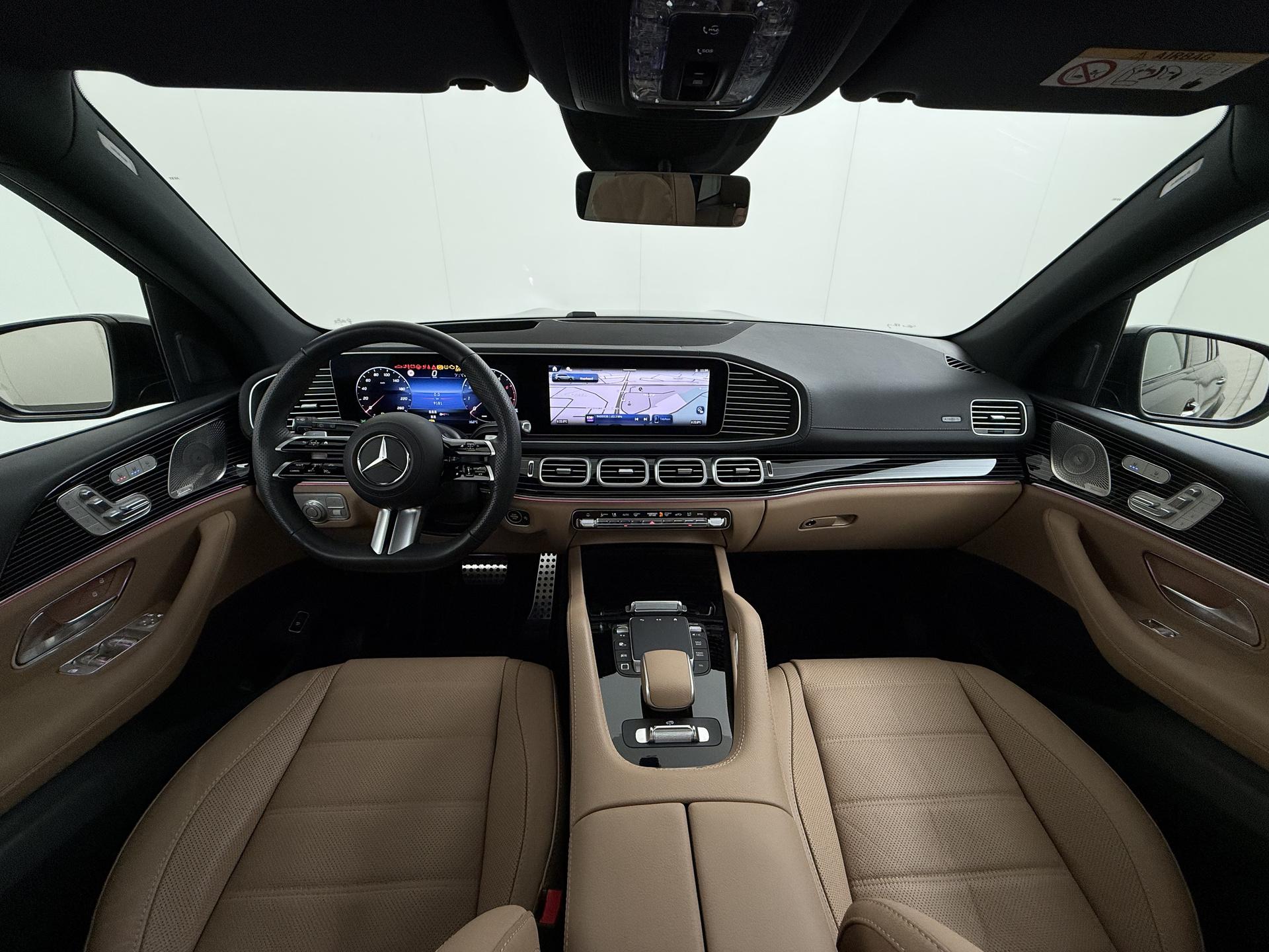 Mercedes-Benz GLS 450 4MATIC AMG Line 7-persoons 32